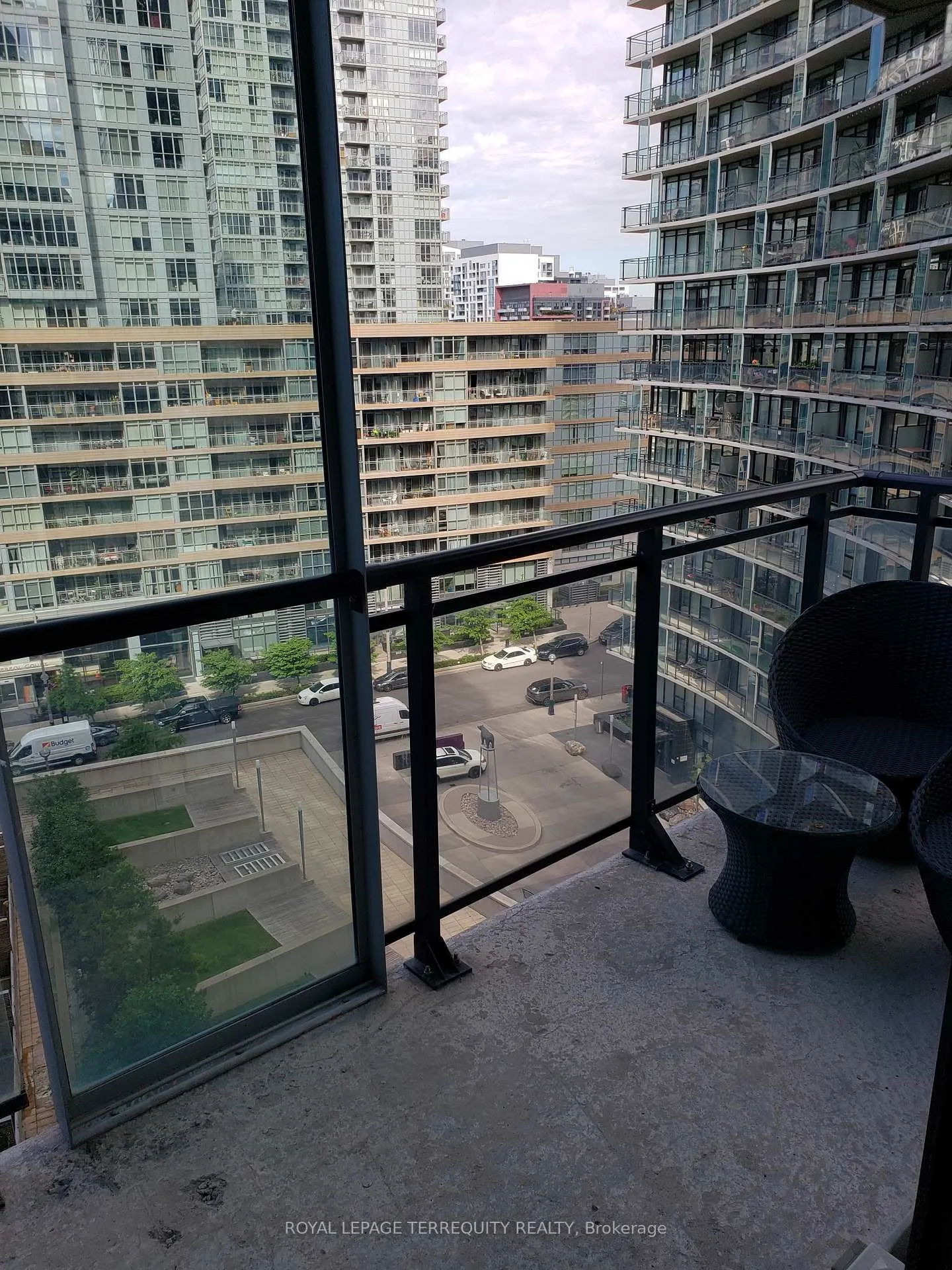 Photo 12 of Unit 1009, 8 Telegram Mews Drive, Toronto, Waterfront Communities — HOMEH