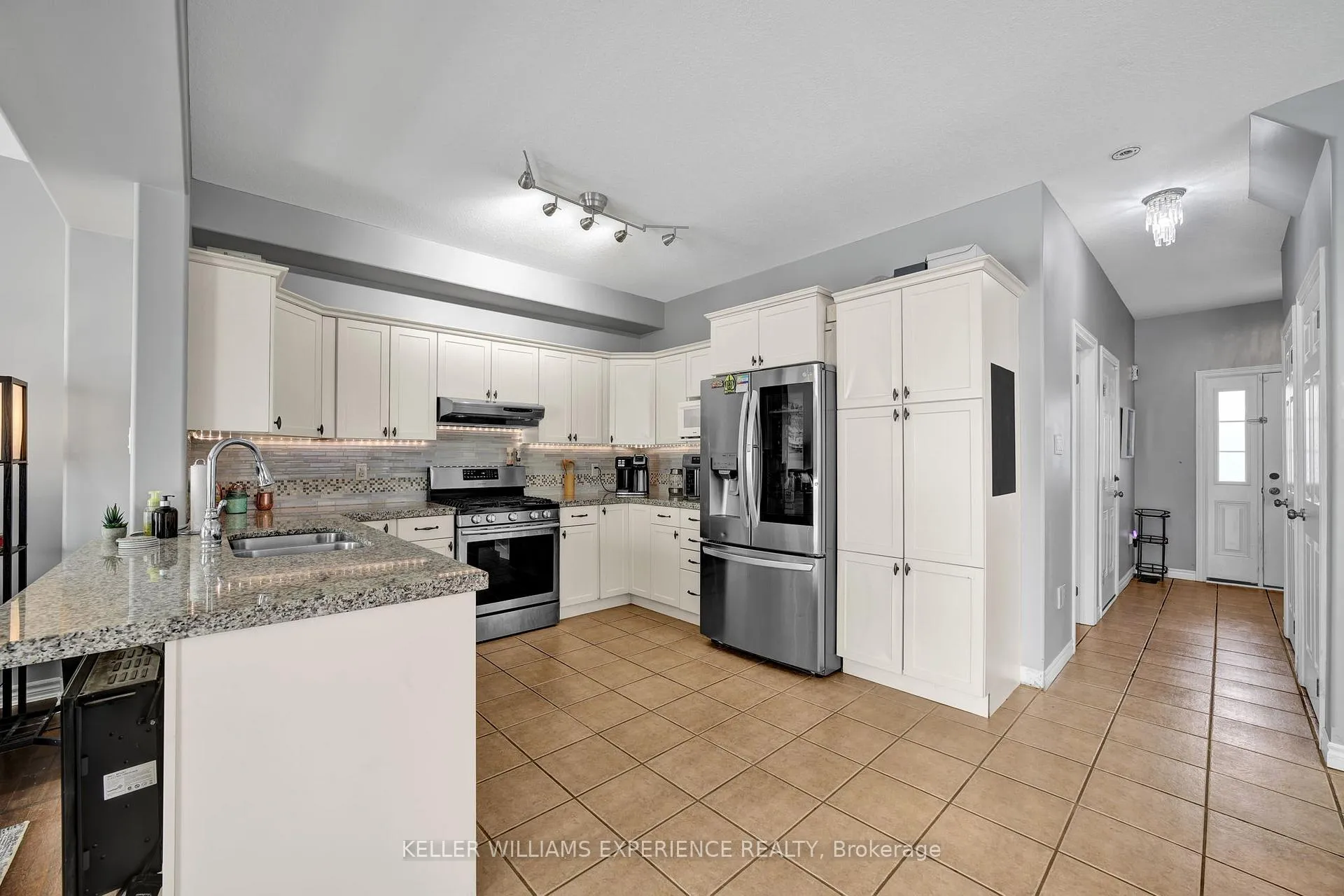 Photo 11 of 91 Quigley Street, Essa, Angus — HOMEH