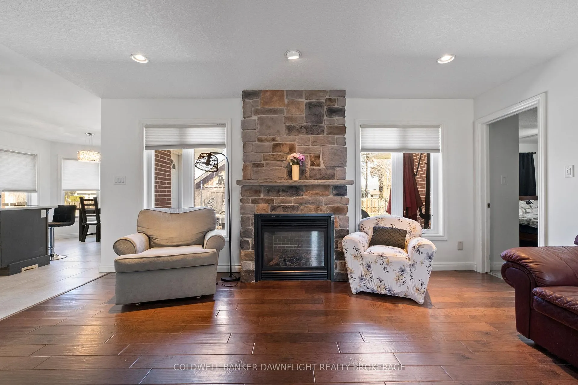 Photo 7 of 148 Broadway Street, North Middlesex, Parkhill — HOMEH