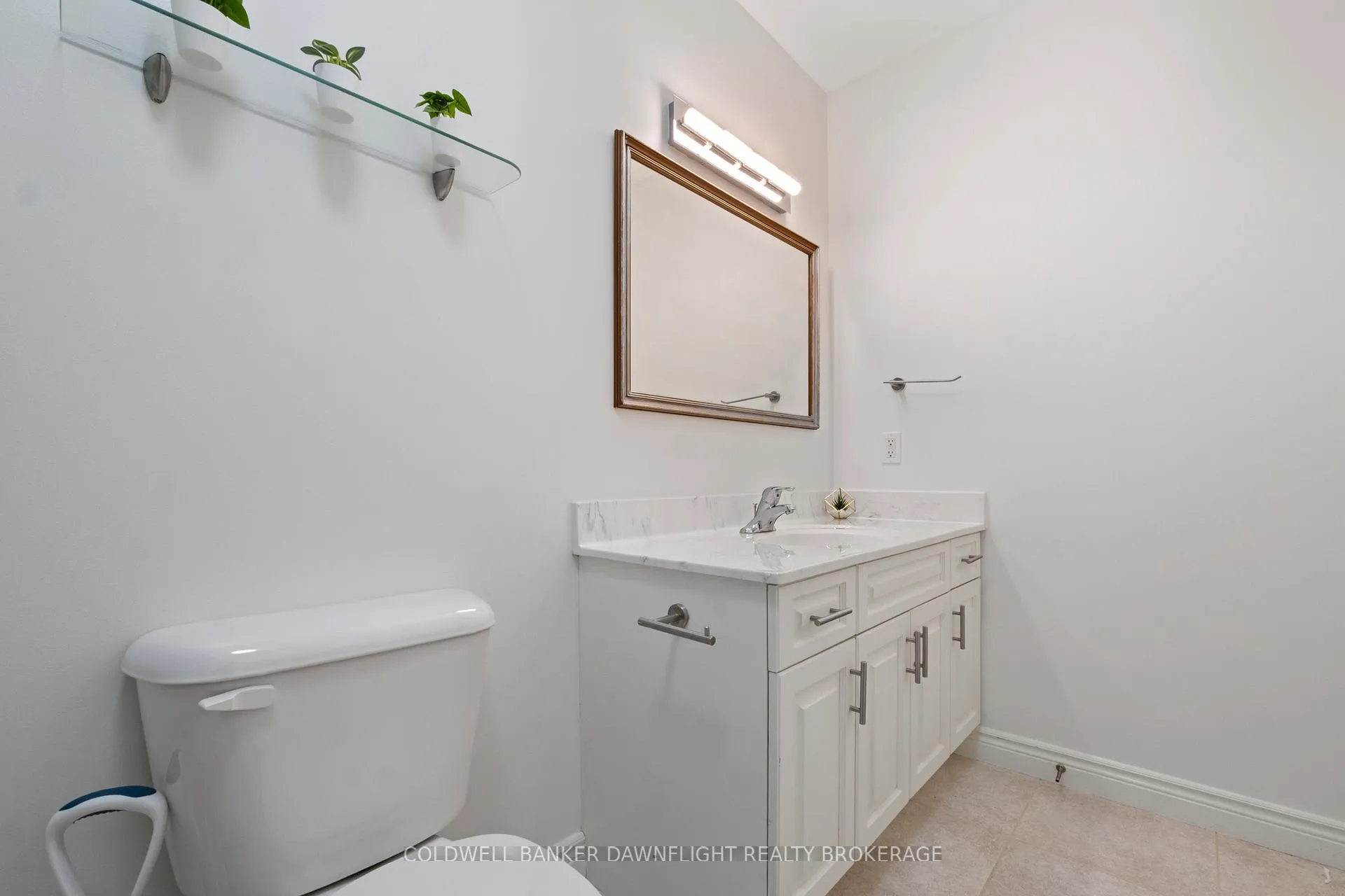 Photo 25 of 148 Broadway Street, North Middlesex, Parkhill — HOMEH