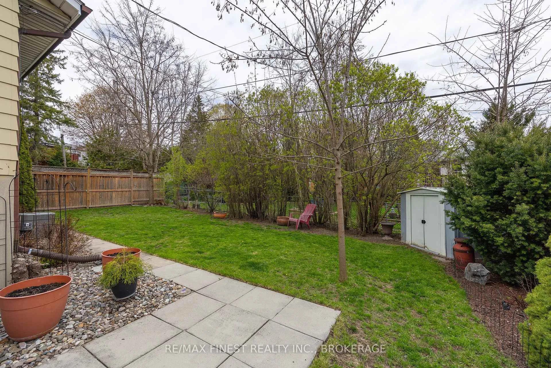 Photo 42 of 902 Pembridge Crescent, Kingston, South of Taylor-Kidd Blvd — HOMEH