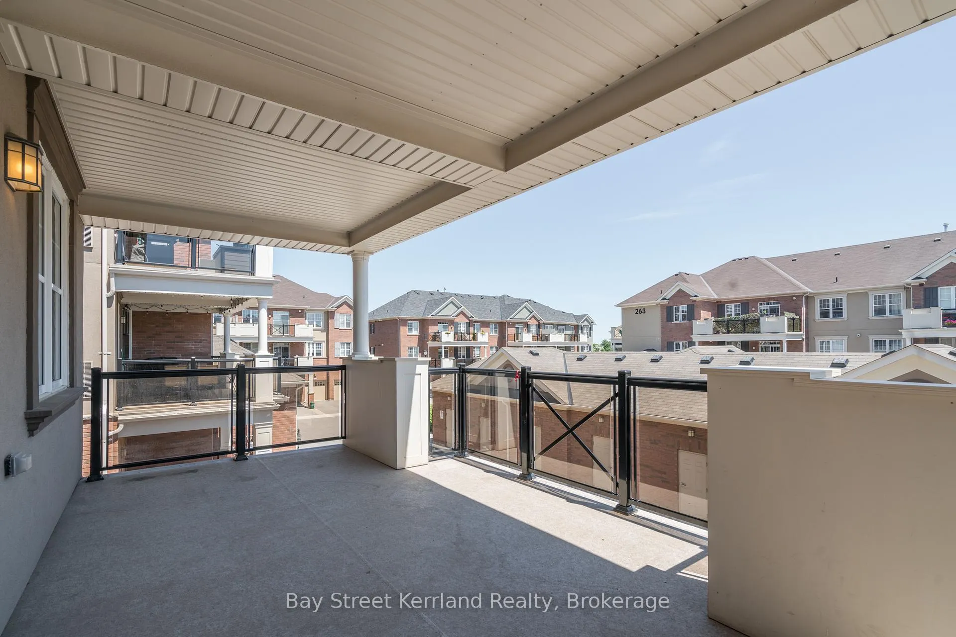 Photo 3 of Unit 203, 269 Georgian Drive, Oakville, River Oaks — HOMEH