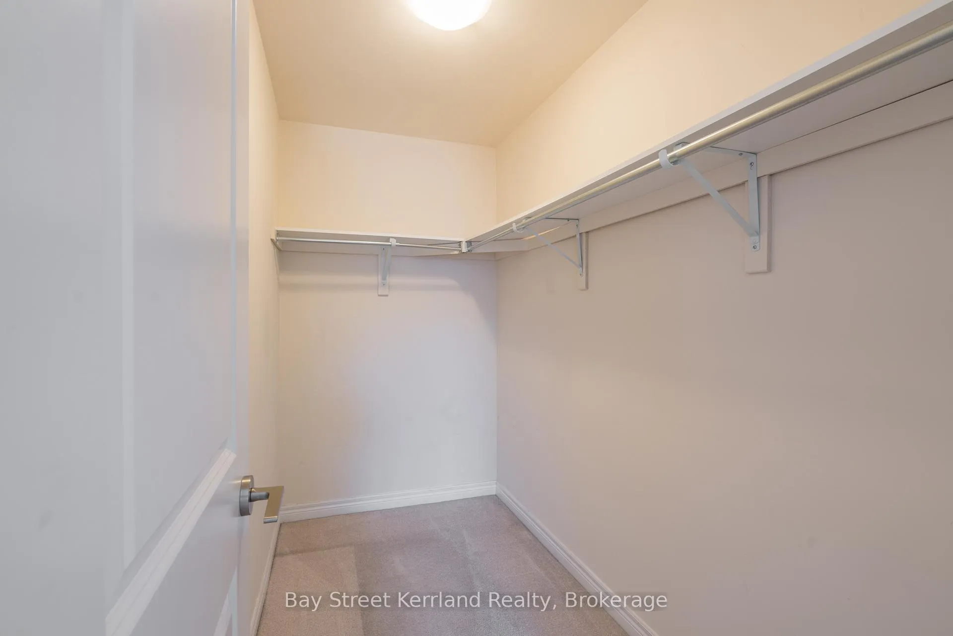 Photo 14 of Unit 203, 269 Georgian Drive, Oakville, River Oaks — HOMEH