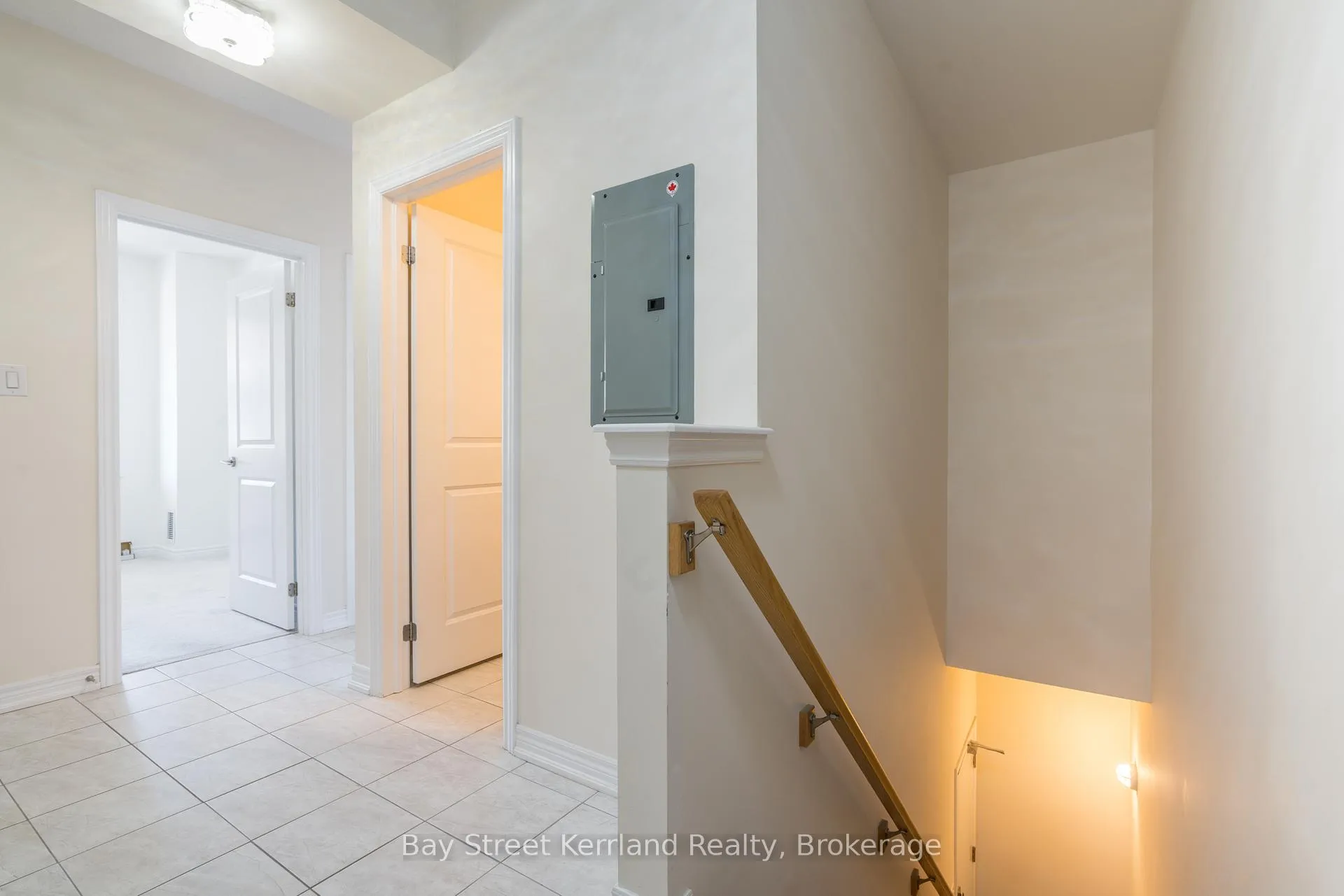Photo 18 of Unit 203, 269 Georgian Drive, Oakville, River Oaks — HOMEH