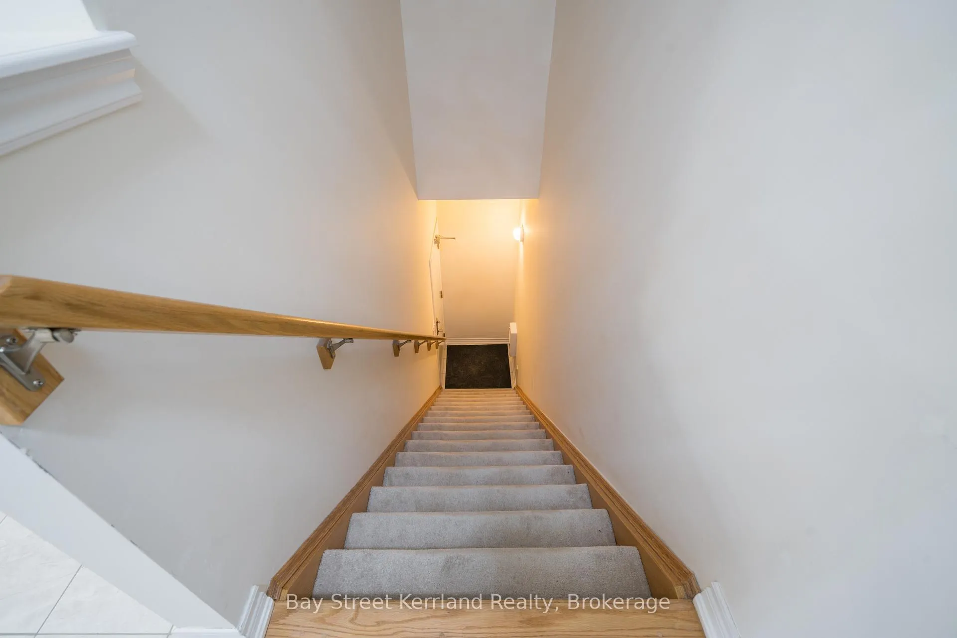 Photo 19 of Unit 203, 269 Georgian Drive, Oakville, River Oaks — HOMEH