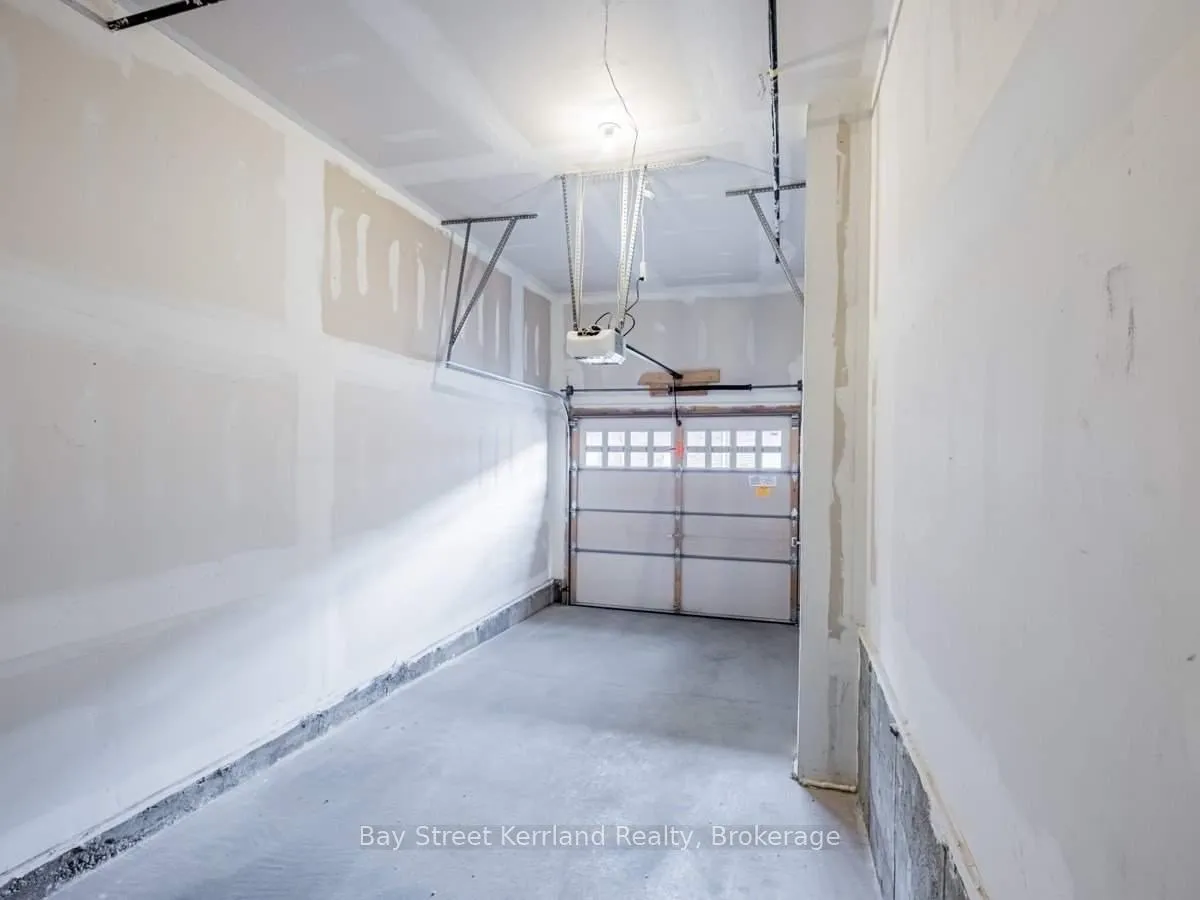 Photo 20 of Unit 203, 269 Georgian Drive, Oakville, River Oaks — HOMEH