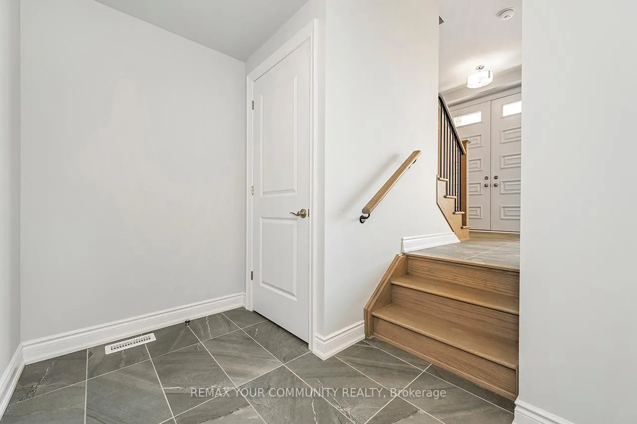 Photo 8 of 49 Periwinkle Road, Springwater, Midhurst — HOMEH