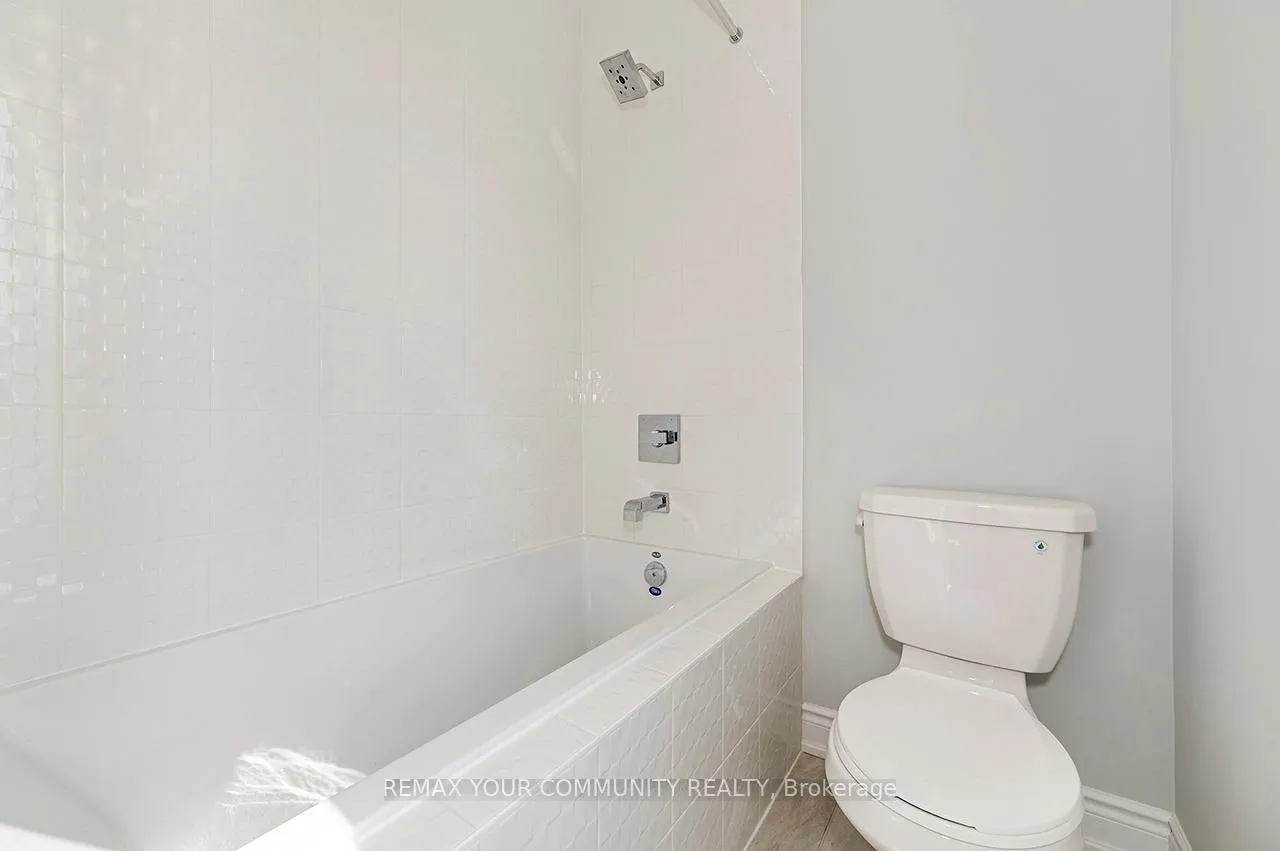 Photo 27 of 49 Periwinkle Road, Springwater, Midhurst — HOMEH