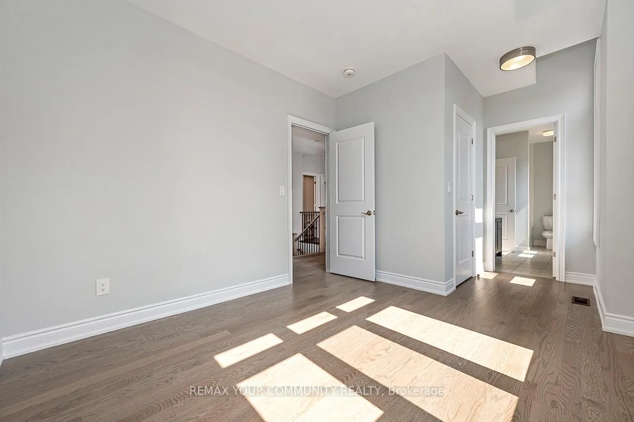 Photo 29 of 49 Periwinkle Road, Springwater, Midhurst — HOMEH