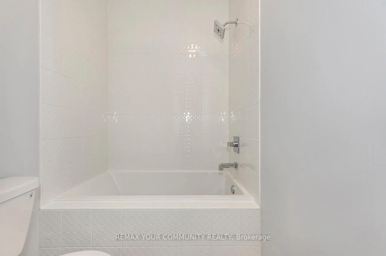 Photo 35 of 49 Periwinkle Road, Springwater, Midhurst — HOMEH