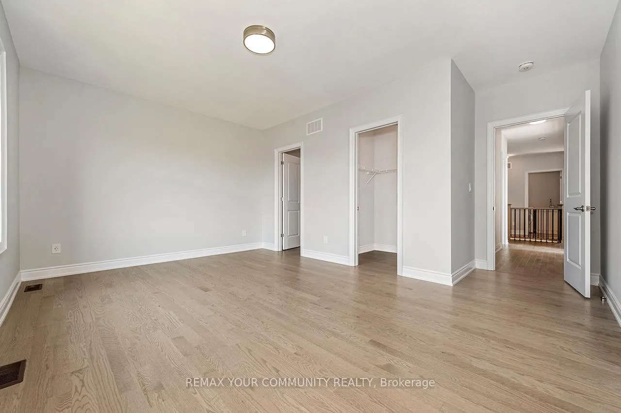 Photo 42 of 49 Periwinkle Road, Springwater, Midhurst — HOMEH