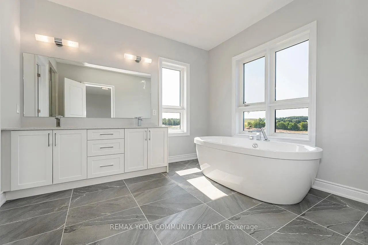 Photo 46 of 49 Periwinkle Road, Springwater, Midhurst — HOMEH