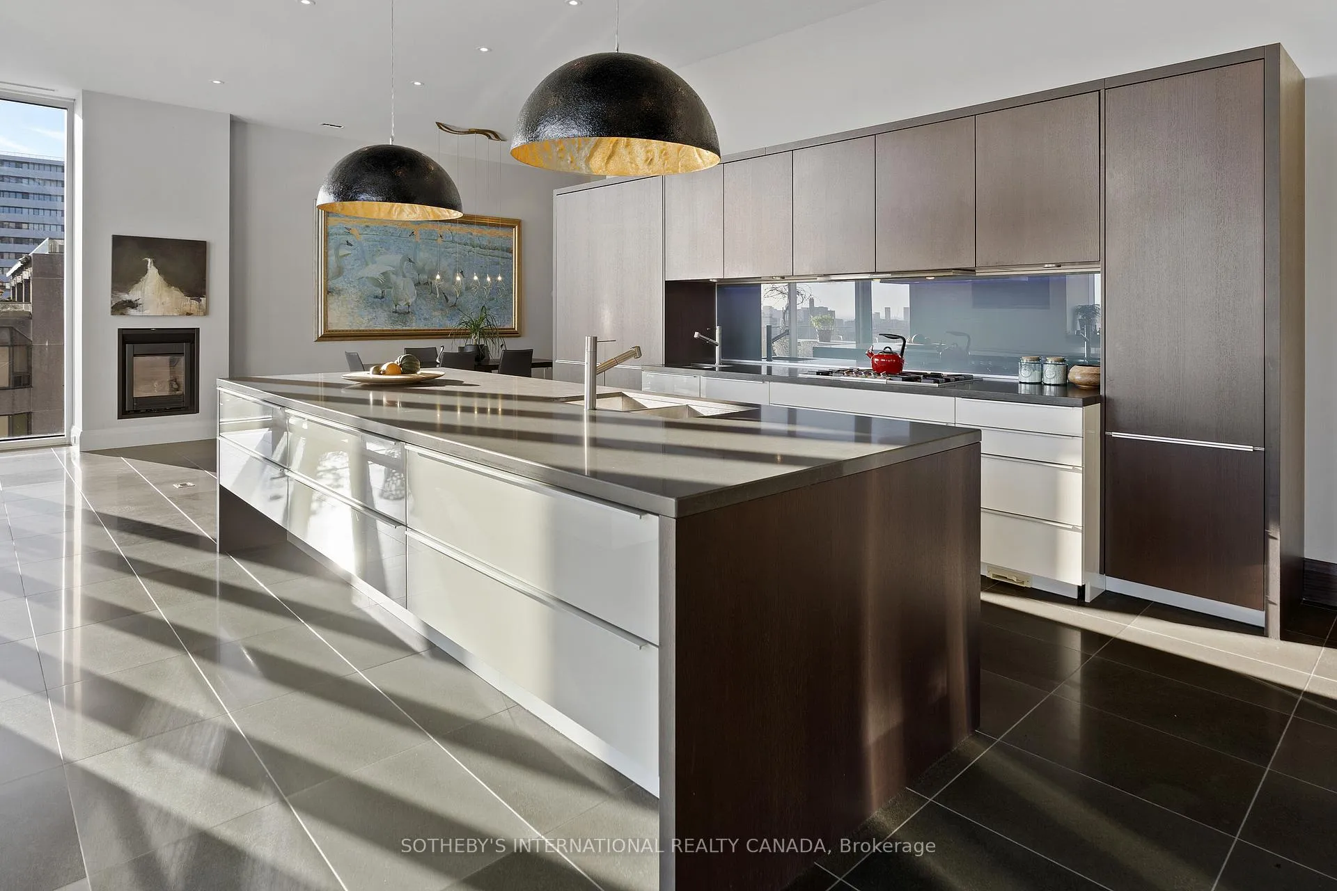 Photo 8 of Unit 1700, 155 Cumberland Street, Toronto, The Annex — HOMEH