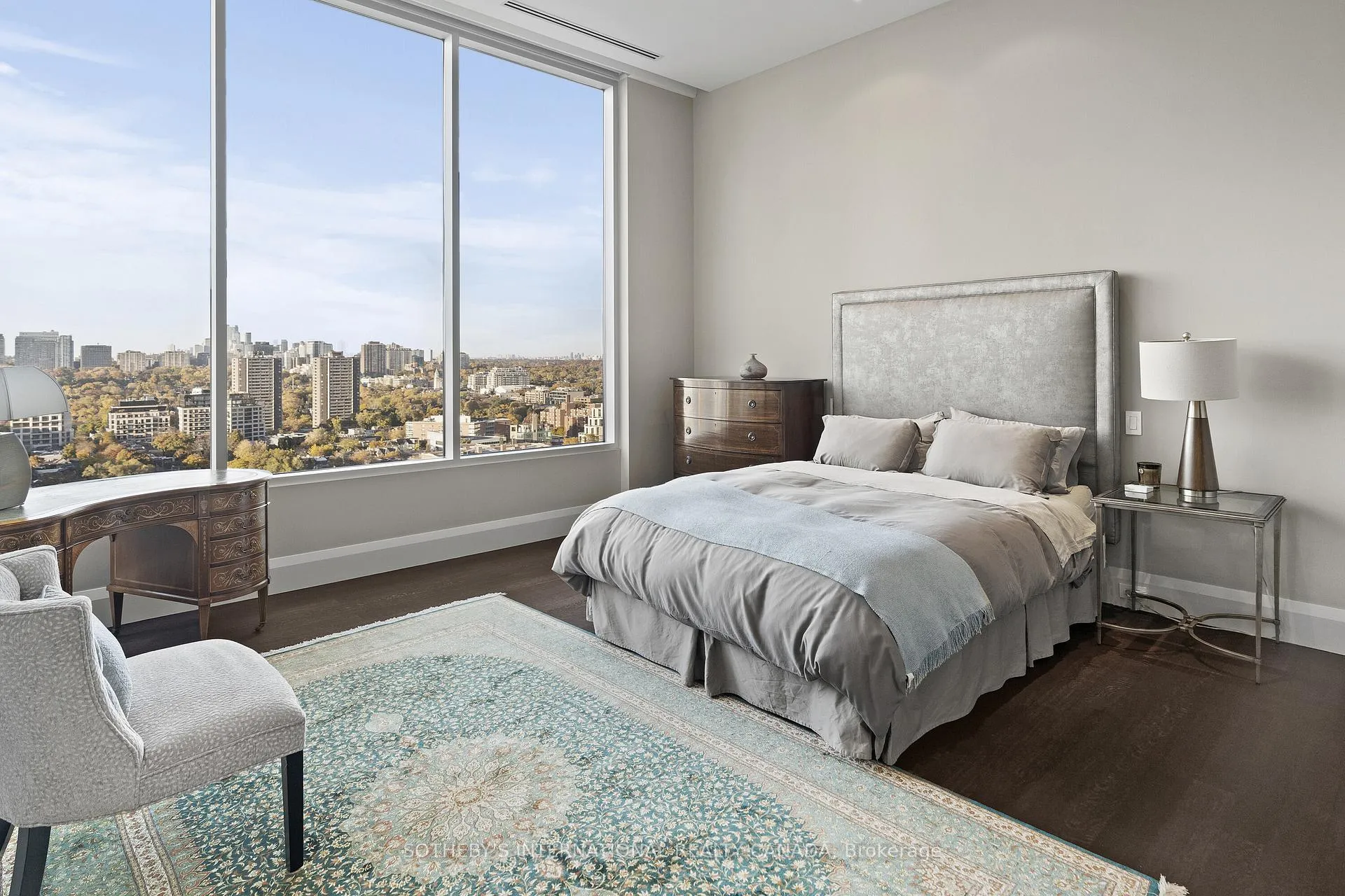 Photo 19 of Unit 1700, 155 Cumberland Street, Toronto, The Annex — HOMEH