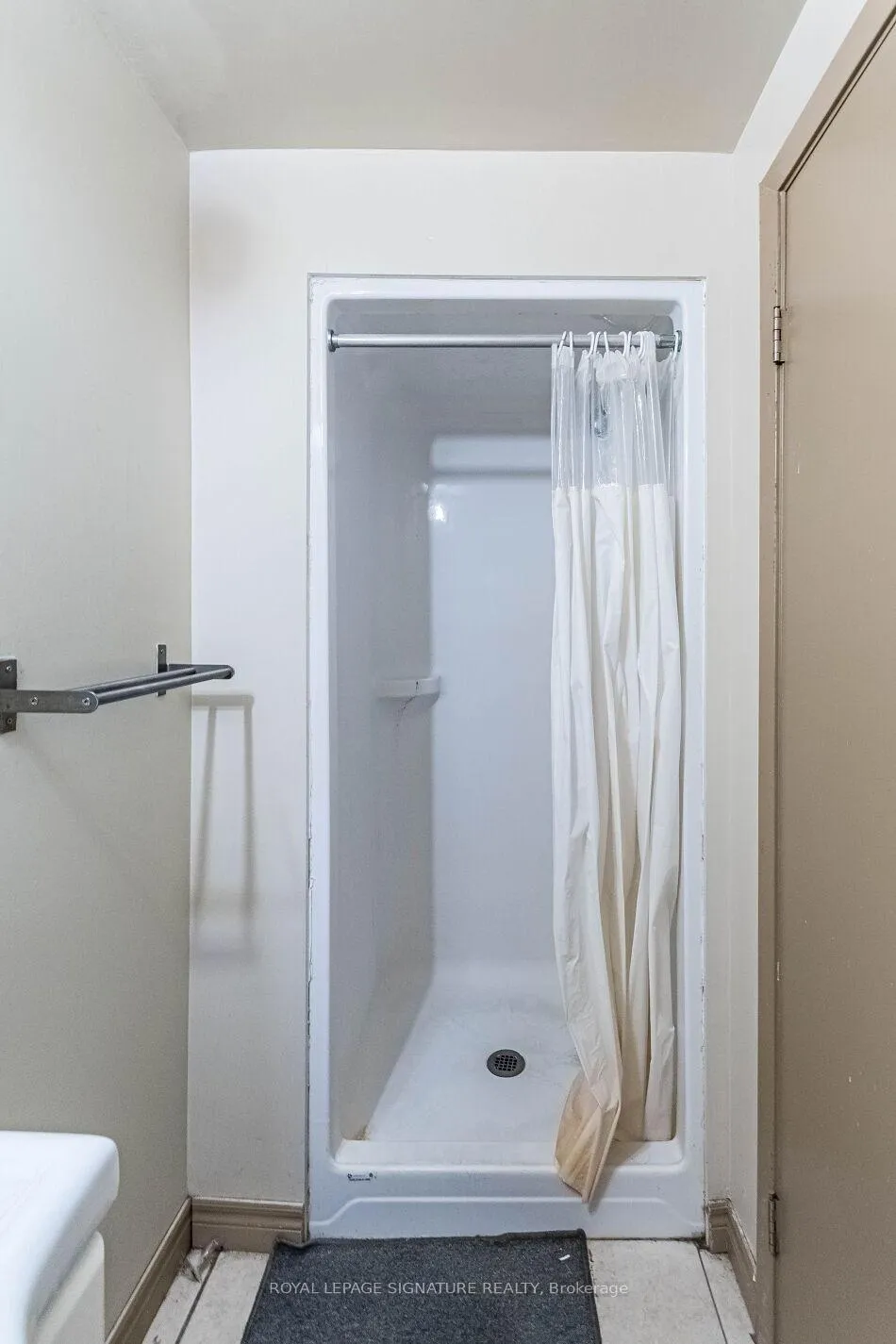 Photo 27 of Unit 203, 251 Lester Street, Waterloo, Downtown Waterloo — HOMEH