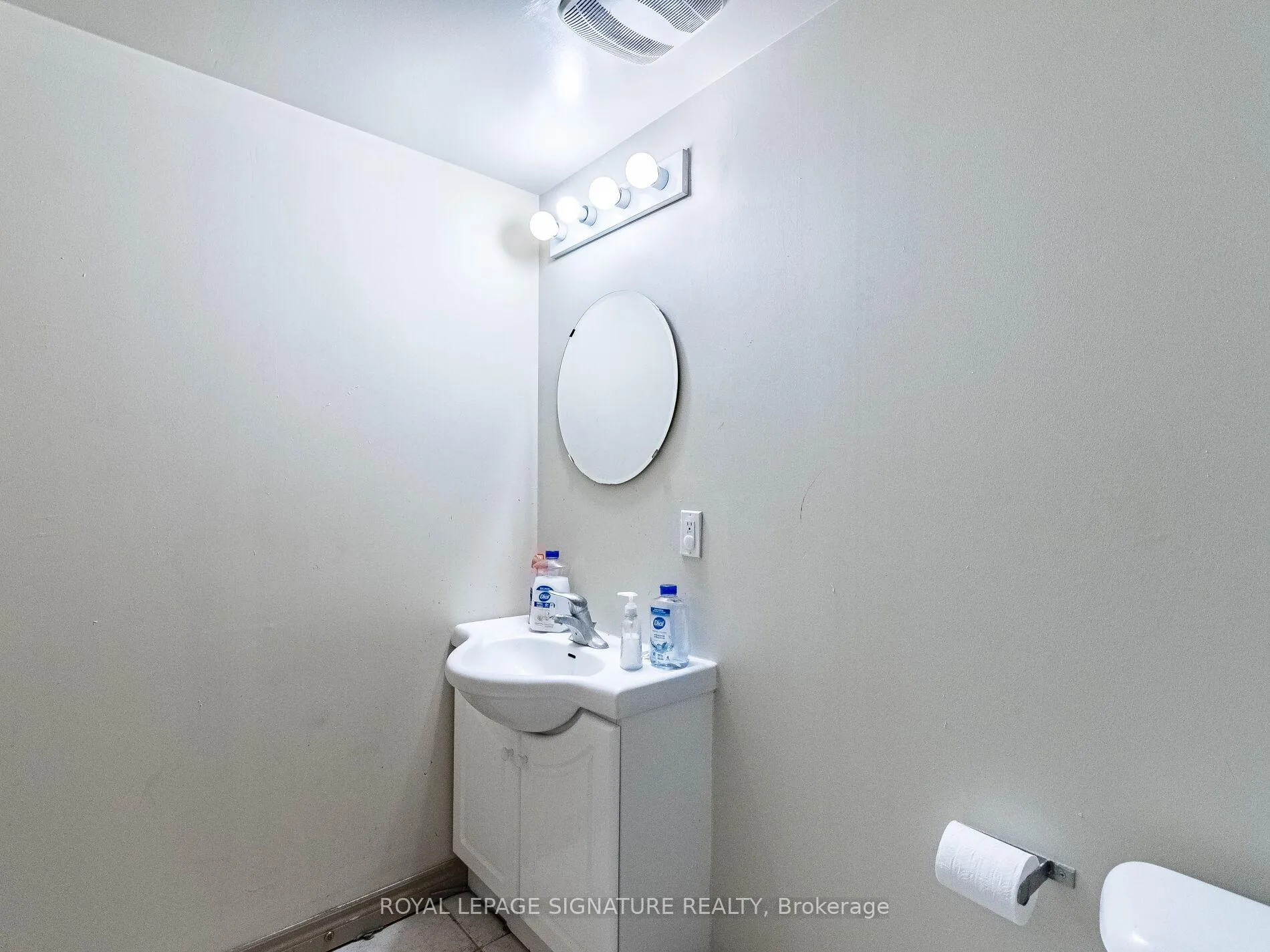Photo 40 of Unit 203, 251 Lester Street, Waterloo, Downtown Waterloo — HOMEH