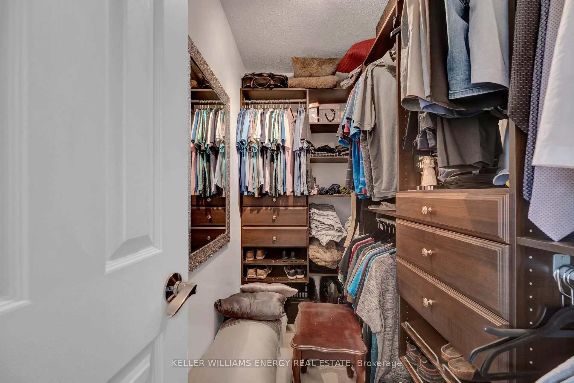 Photo 25 of 1307 MacInally Court, Oshawa, Pinecrest — HOMEH
