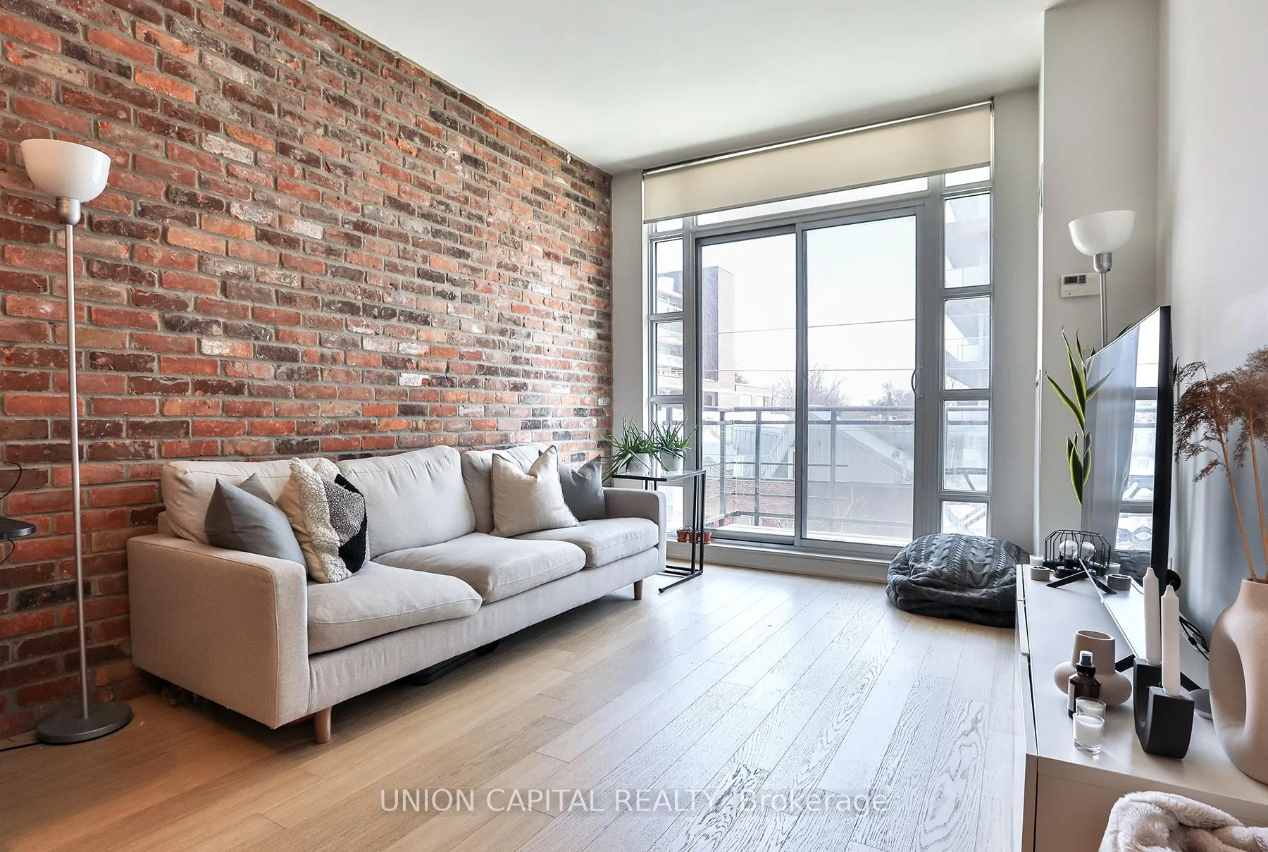 Photo 7 of Unit 417, 88 Colgate Avenue, Toronto, South Riverdale — HOMEH