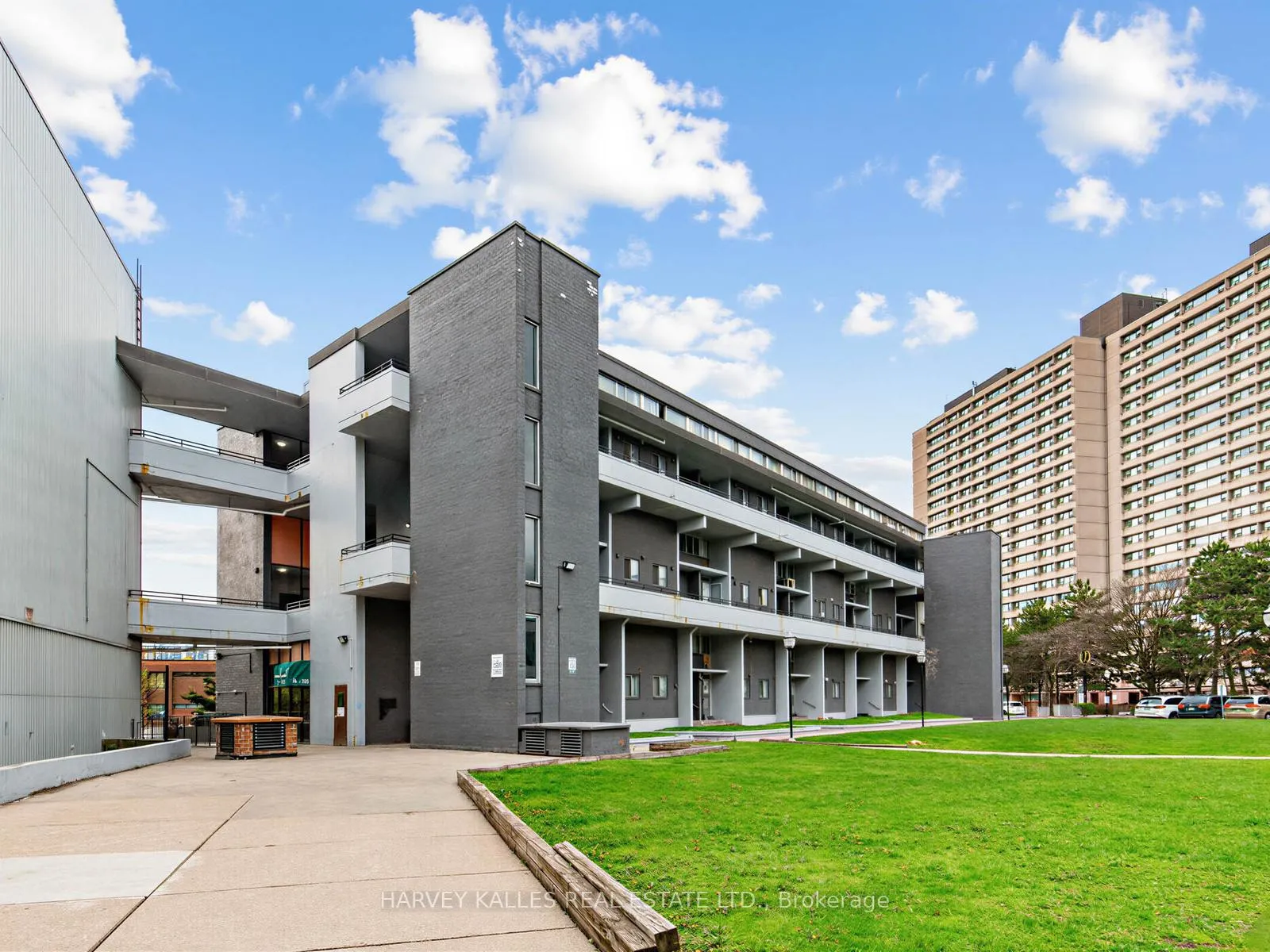 Photo 1 of Unit 310, 55 Sunny Glenway, Toronto, Flemingdon Park — HOMEH