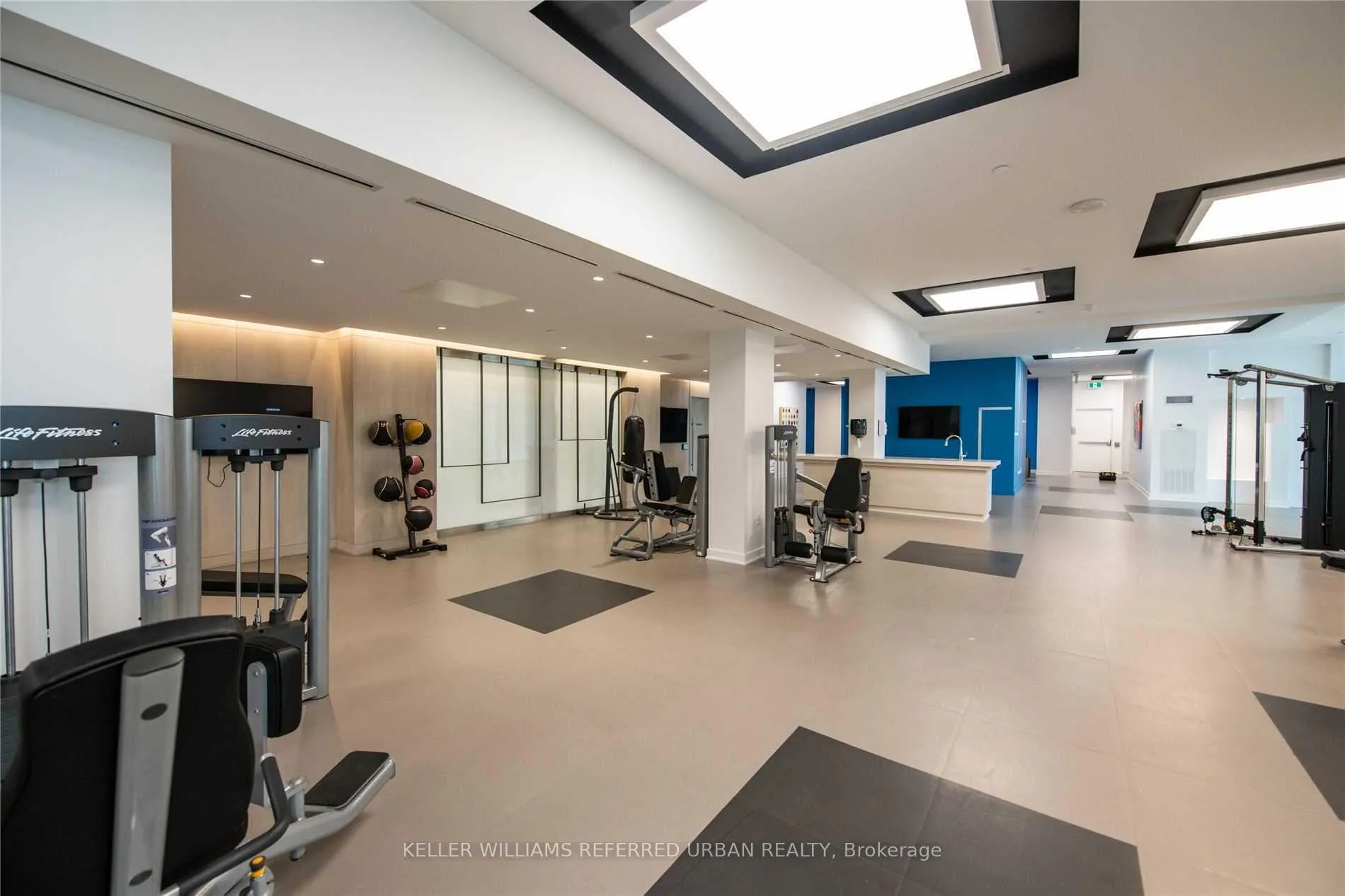 Photo 14 of Unit 1012, 195 Redpath Avenue, Toronto, Mount Pleasant West — HOMEH