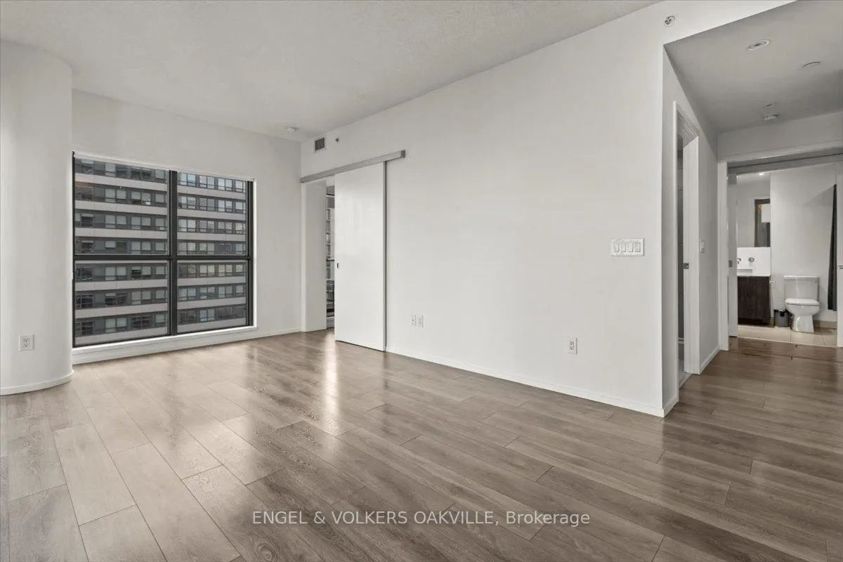Photo 5 of Unit 2405, 159 Dundas Street E, Toronto, Church-Yonge Corridor — HOMEH
