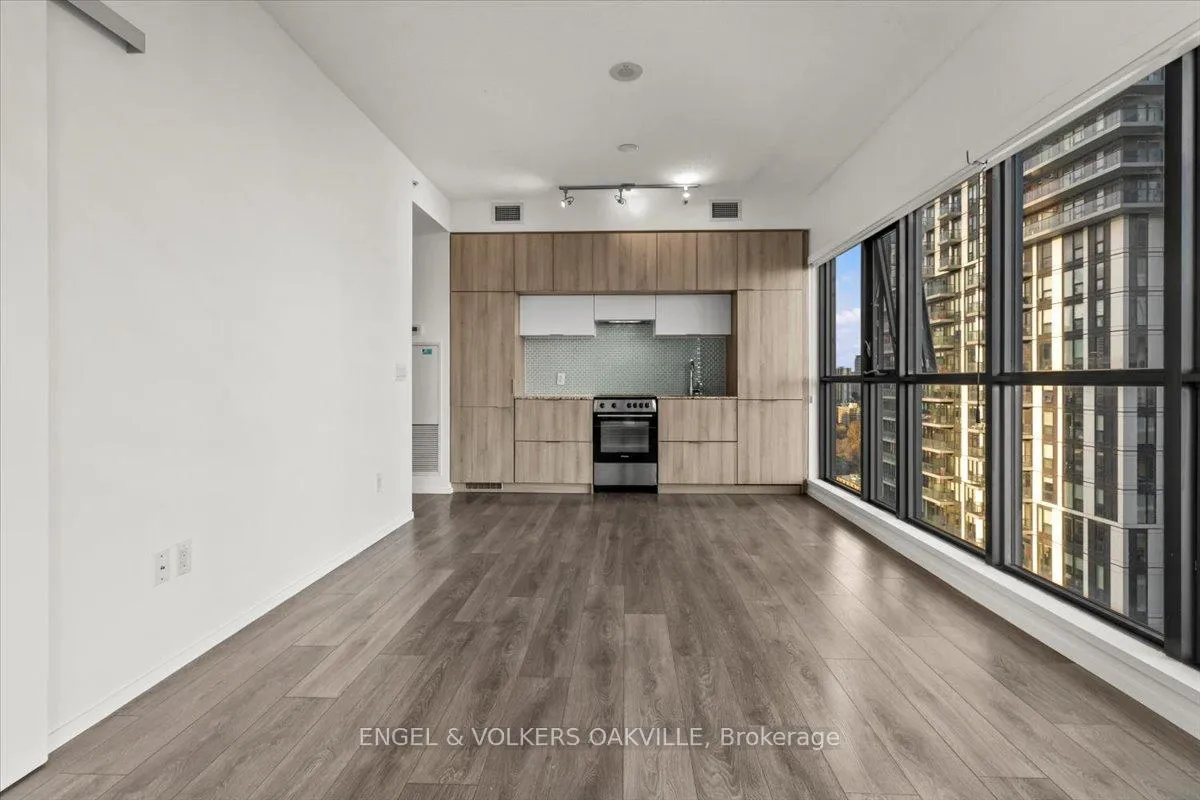 Photo 6 of Unit 2405, 159 Dundas Street E, Toronto, Church-Yonge Corridor — HOMEH