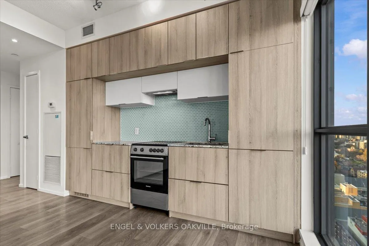 Photo 8 of Unit 2405, 159 Dundas Street E, Toronto, Church-Yonge Corridor — HOMEH
