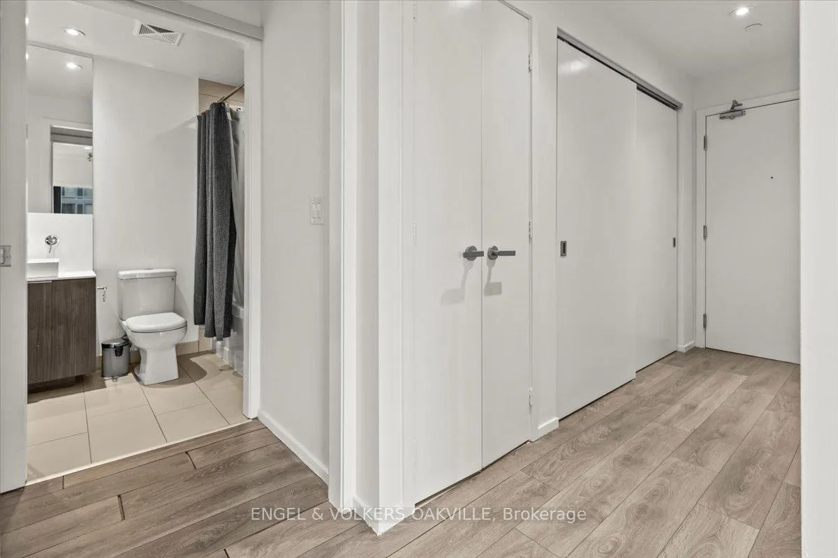 Photo 10 of Unit 2405, 159 Dundas Street E, Toronto, Church-Yonge Corridor — HOMEH