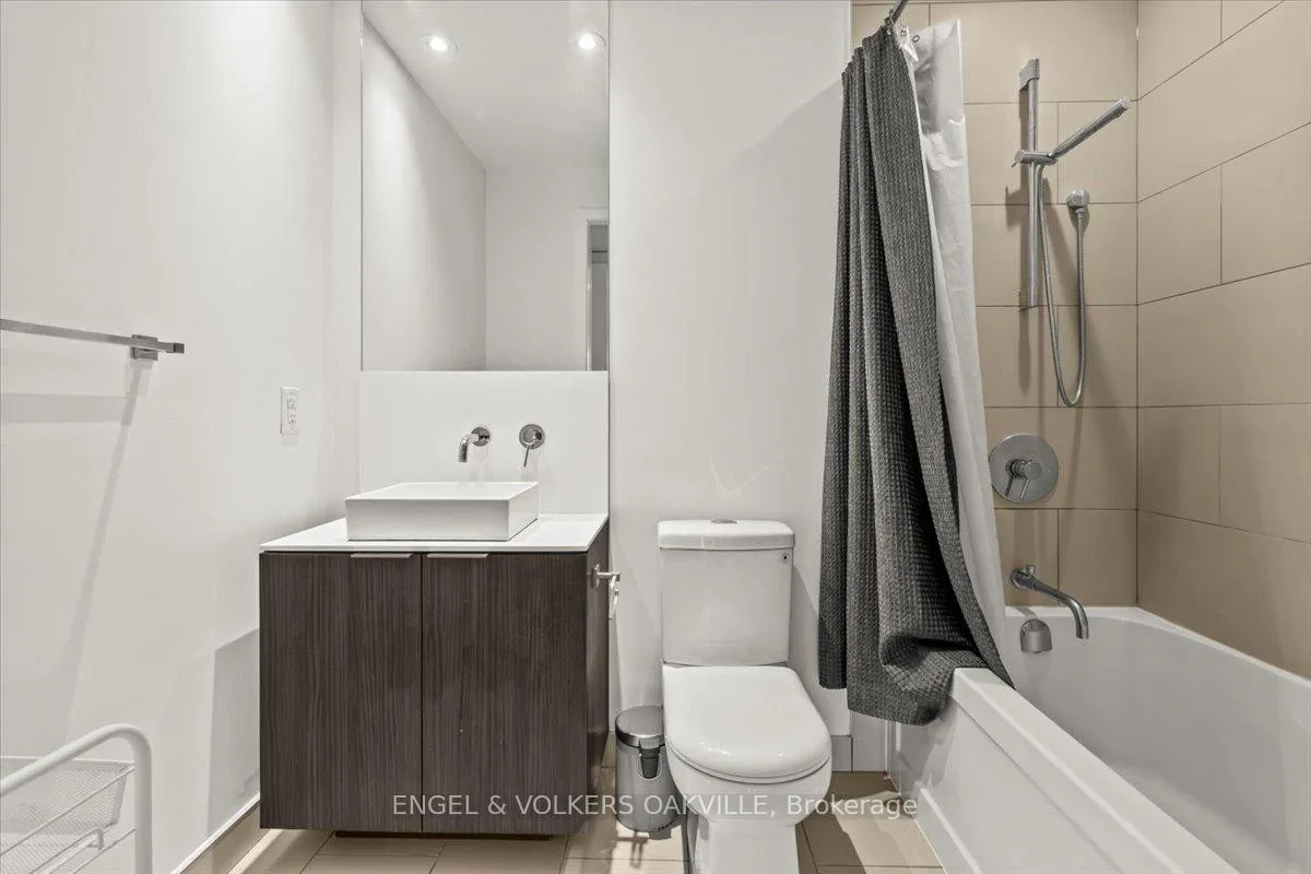 Photo 14 of Unit 2405, 159 Dundas Street E, Toronto, Church-Yonge Corridor — HOMEH