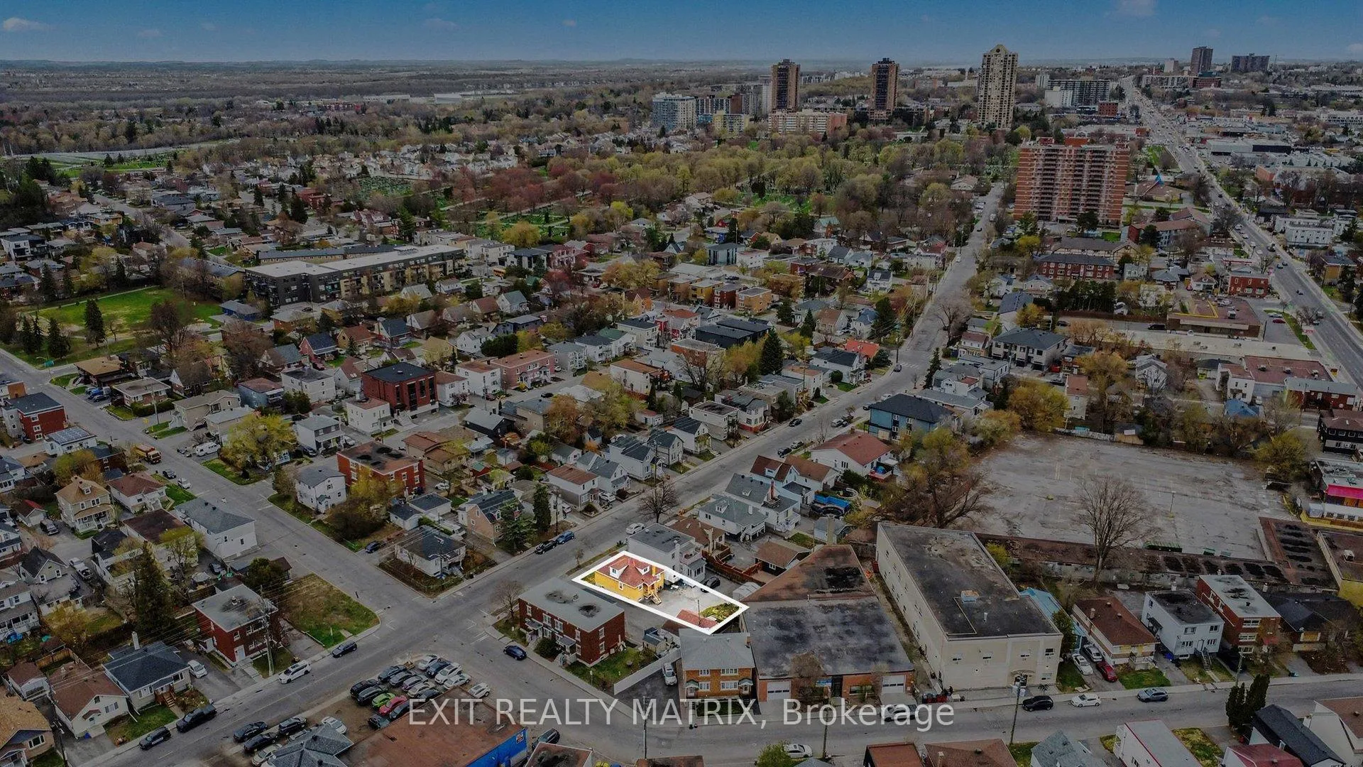 Photo 9 of 314 Montfort Street, Ottawa, Vanier — HOMEH