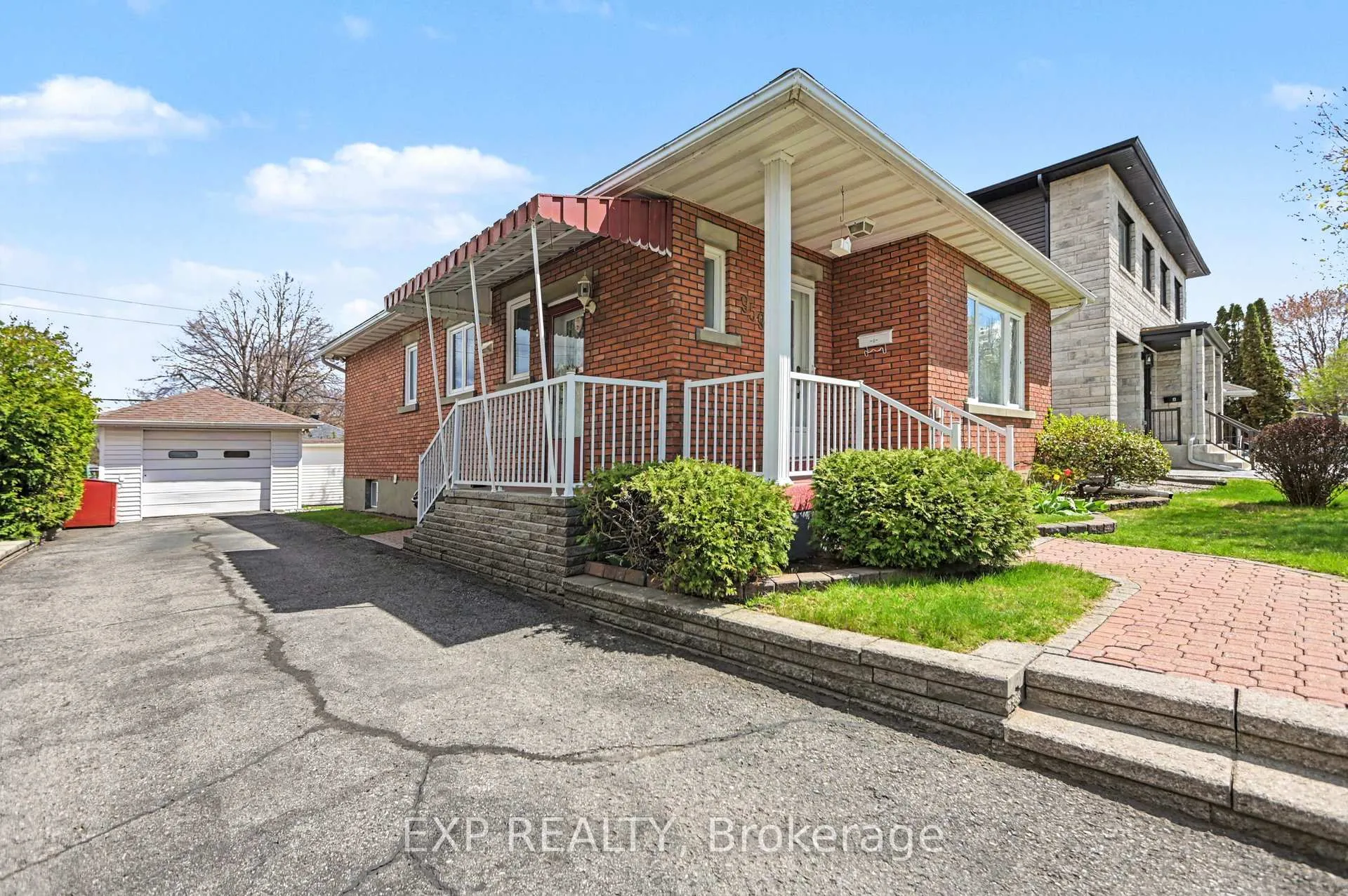 Photo 4 of 959 Beaudry Street, Ottawa, Overbrook/Castle Heights — HOMEH