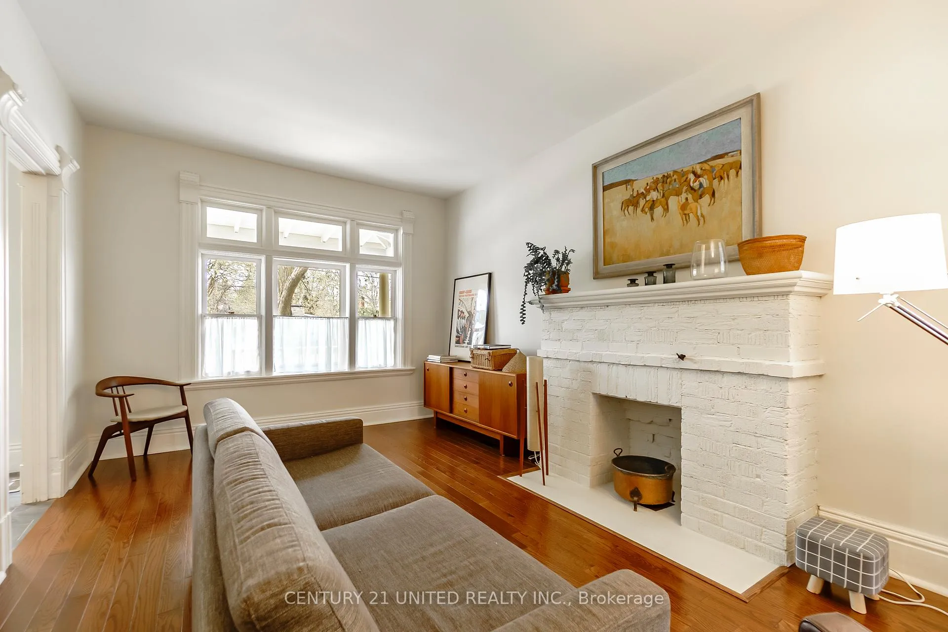 Photo 9 of 585 Homewood Avenue, Peterborough, Town Ward 3 — HOMEH