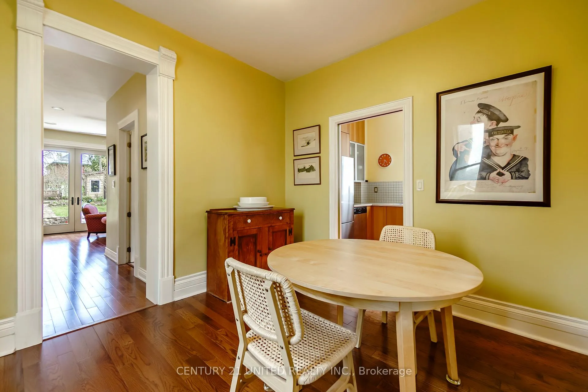 Photo 11 of 585 Homewood Avenue, Peterborough, Town Ward 3 — HOMEH