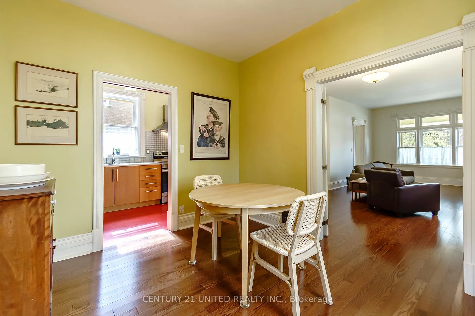 Photo 12 of 585 Homewood Avenue, Peterborough, Town Ward 3 — HOMEH