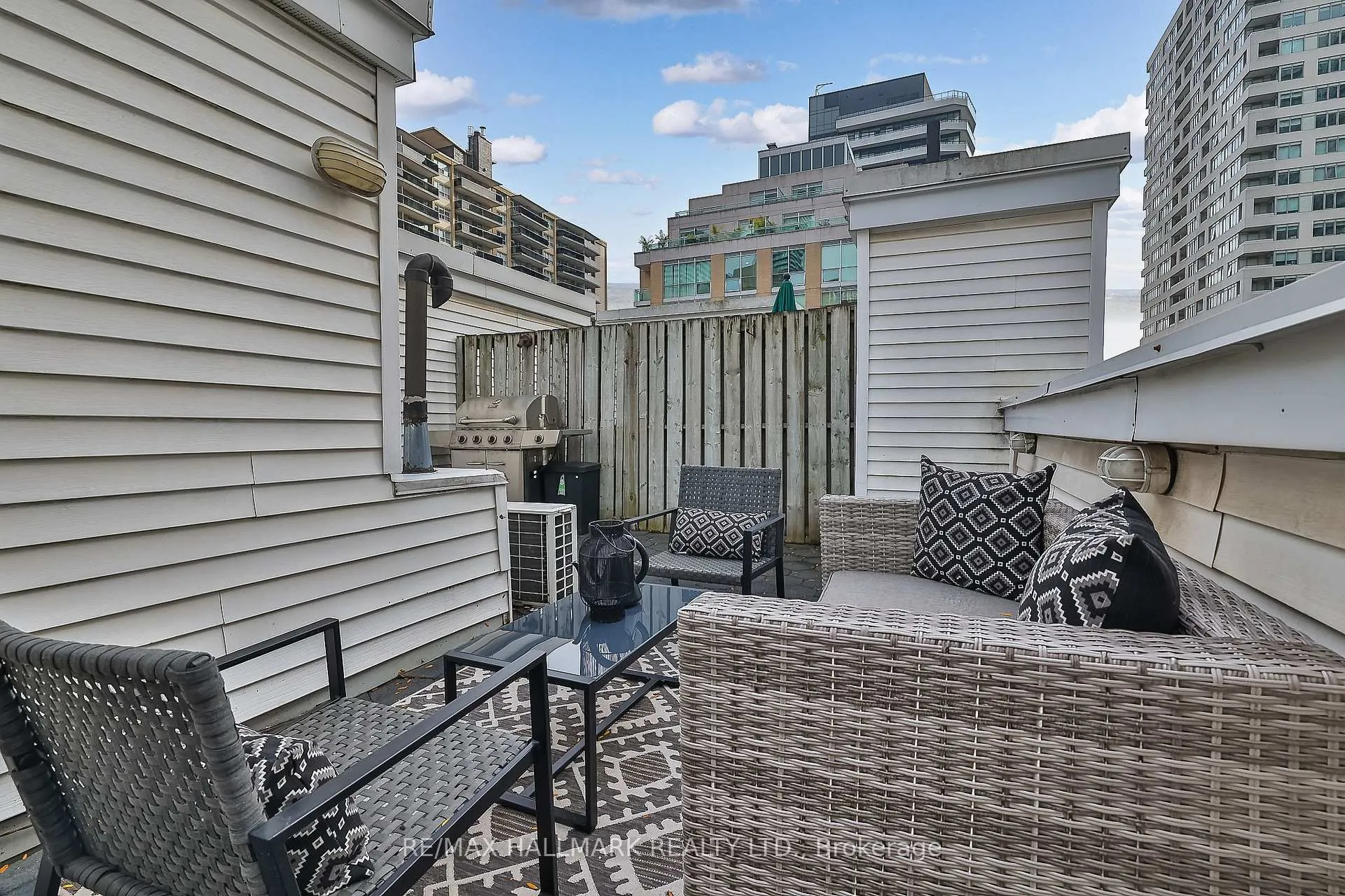 Photo 17 of Unit 15, 83 Lillian Street, Toronto, Mount Pleasant West — HOMEH