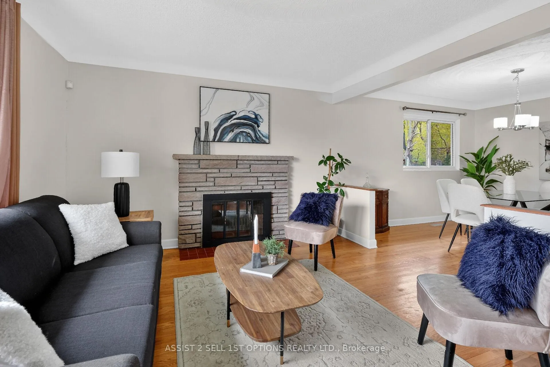 Photo 6 of 874 Riddell Avenue N, Ottawa, McKellar Heights/Glabar Park — HOMEH