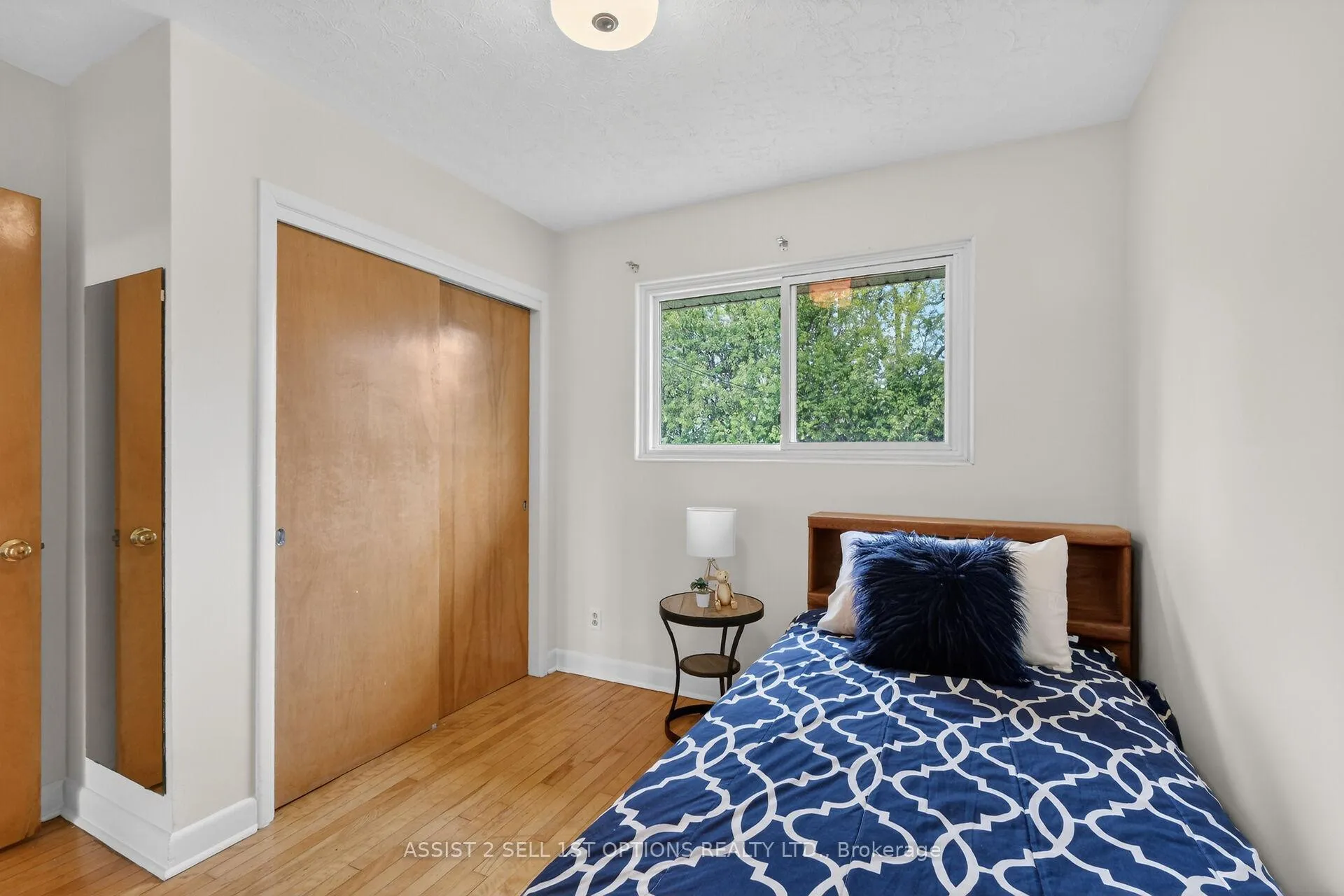 Photo 20 of 874 Riddell Avenue N, Ottawa, McKellar Heights/Glabar Park — HOMEH