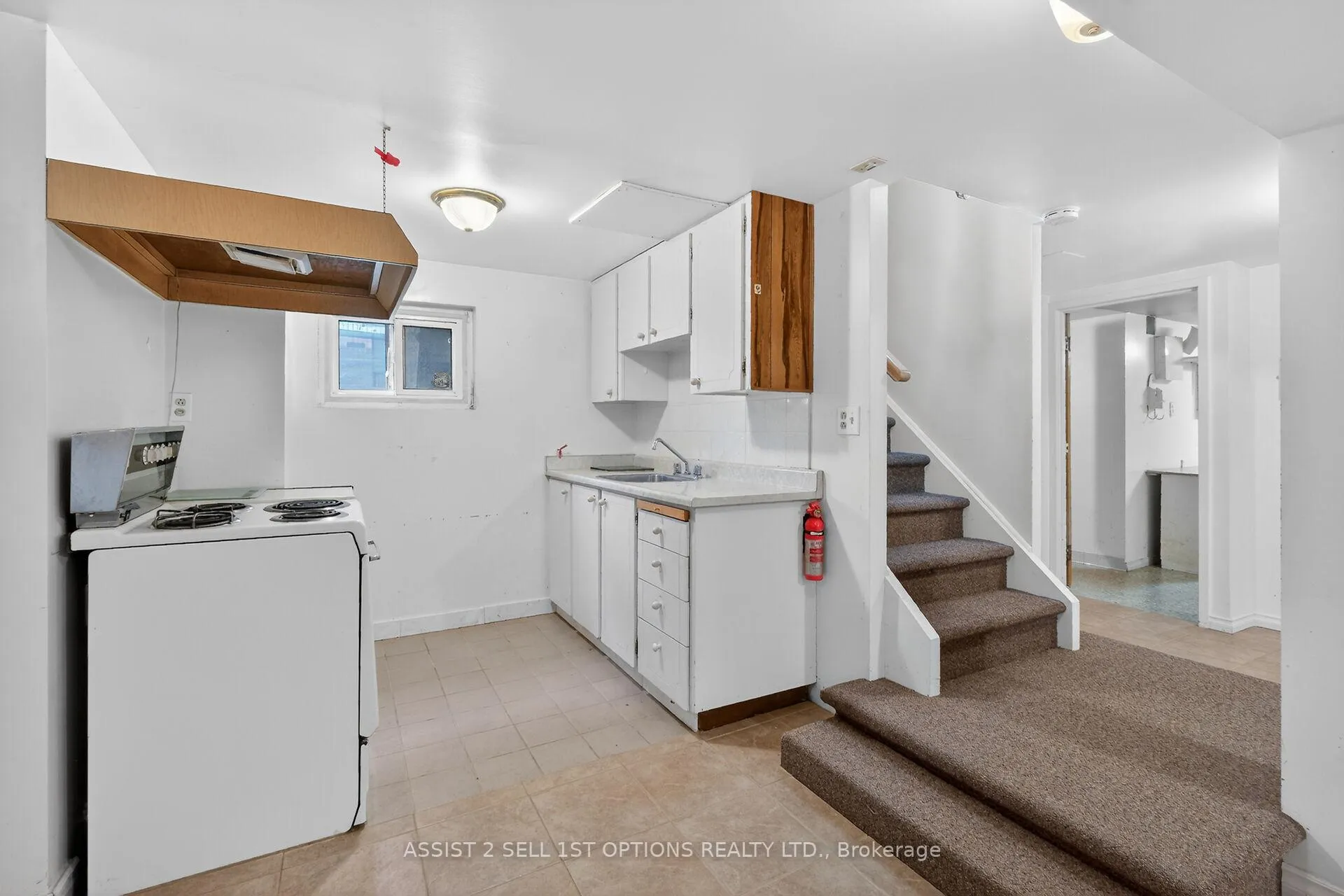 Photo 25 of 874 Riddell Avenue N, Ottawa, McKellar Heights/Glabar Park — HOMEH