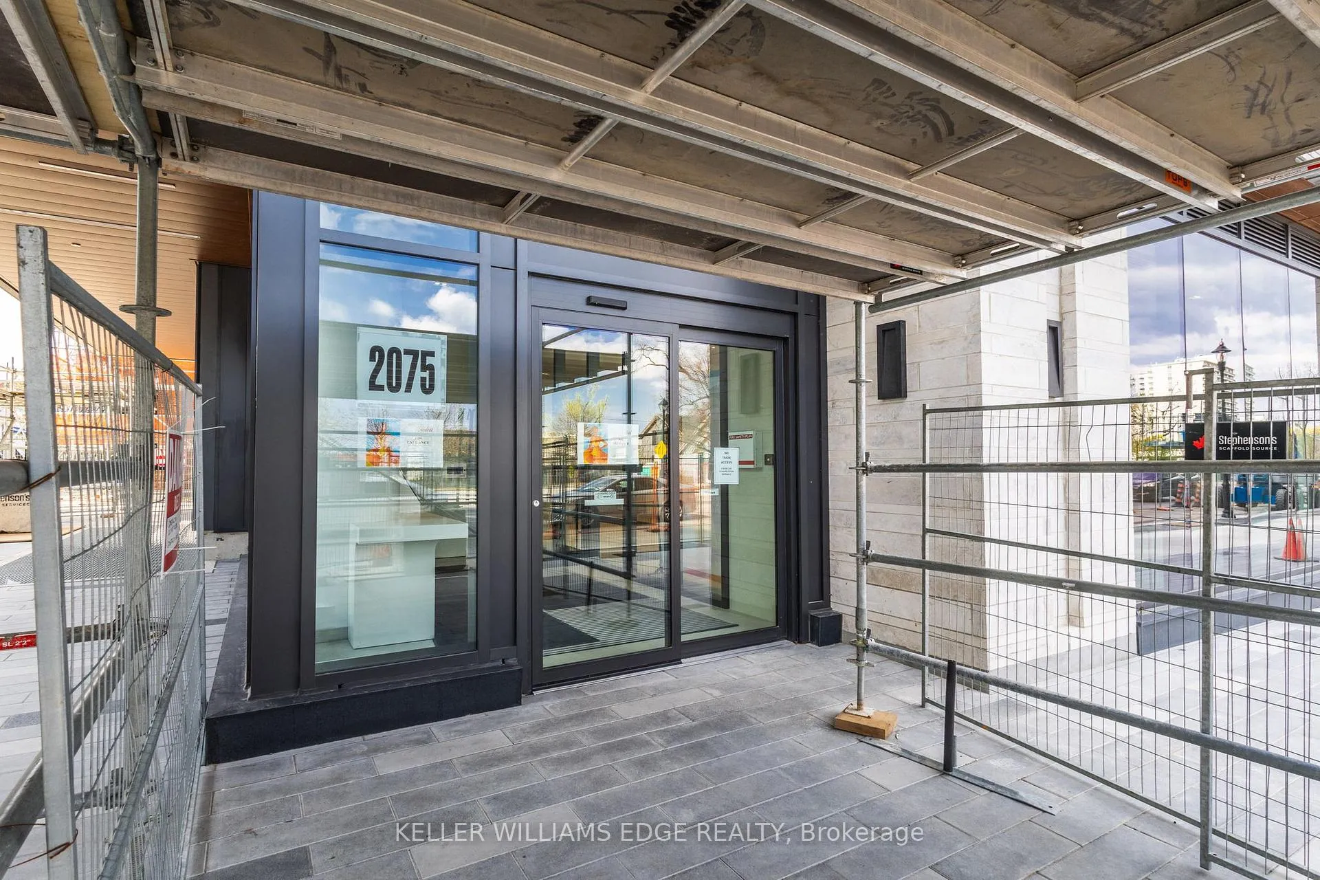 Photo 5 of Unit 1703, 2075 Lakeshore Road, Burlington, Brant — HOMEH
