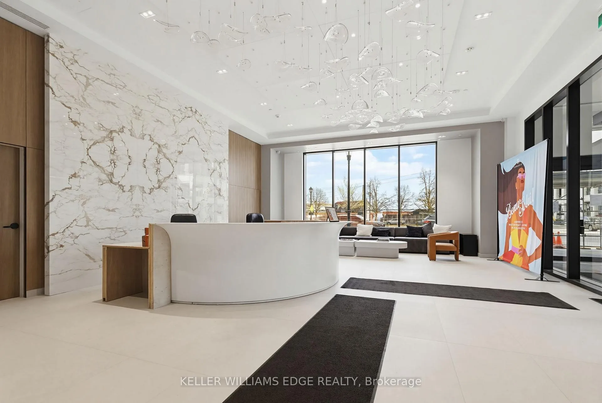 Photo 6 of Unit 1703, 2075 Lakeshore Road, Burlington, Brant — HOMEH