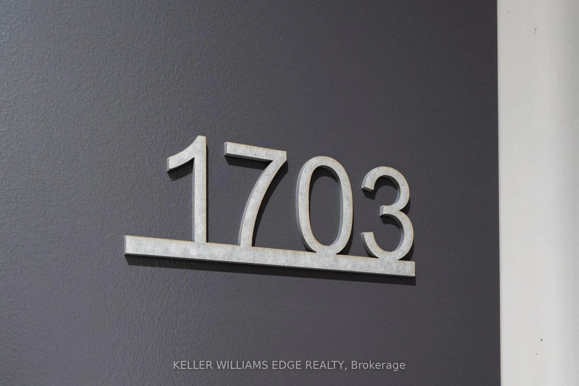 Photo 9 of Unit 1703, 2075 Lakeshore Road, Burlington, Brant — HOMEH
