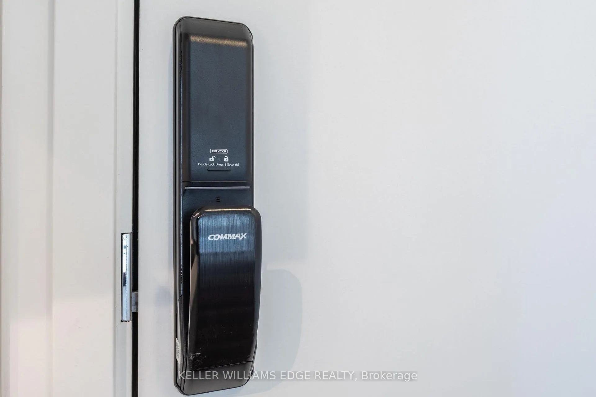 Photo 11 of Unit 1703, 2075 Lakeshore Road, Burlington, Brant — HOMEH
