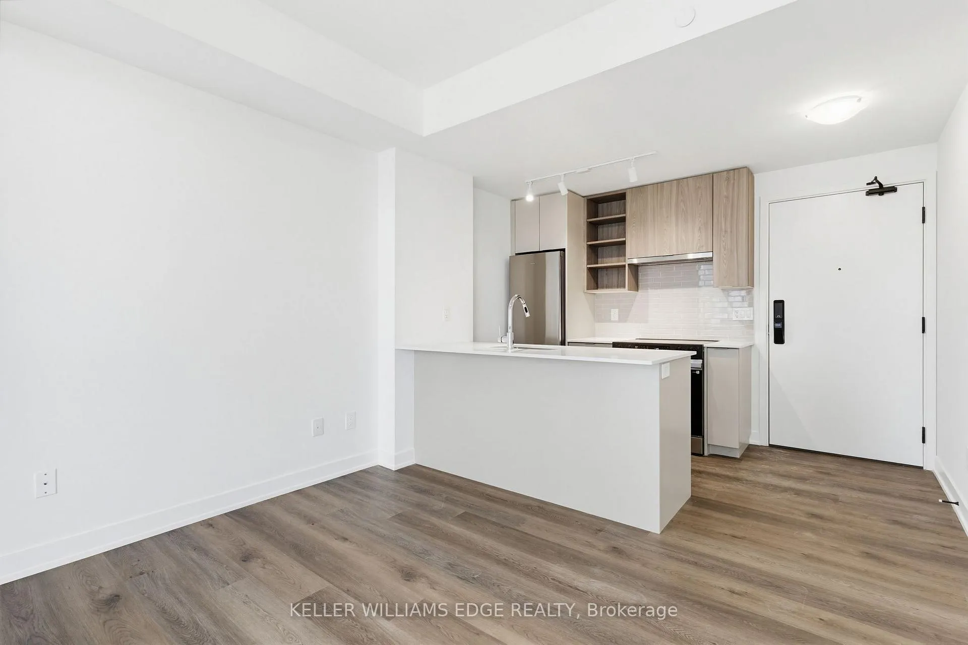 Photo 17 of Unit 1703, 2075 Lakeshore Road, Burlington, Brant — HOMEH