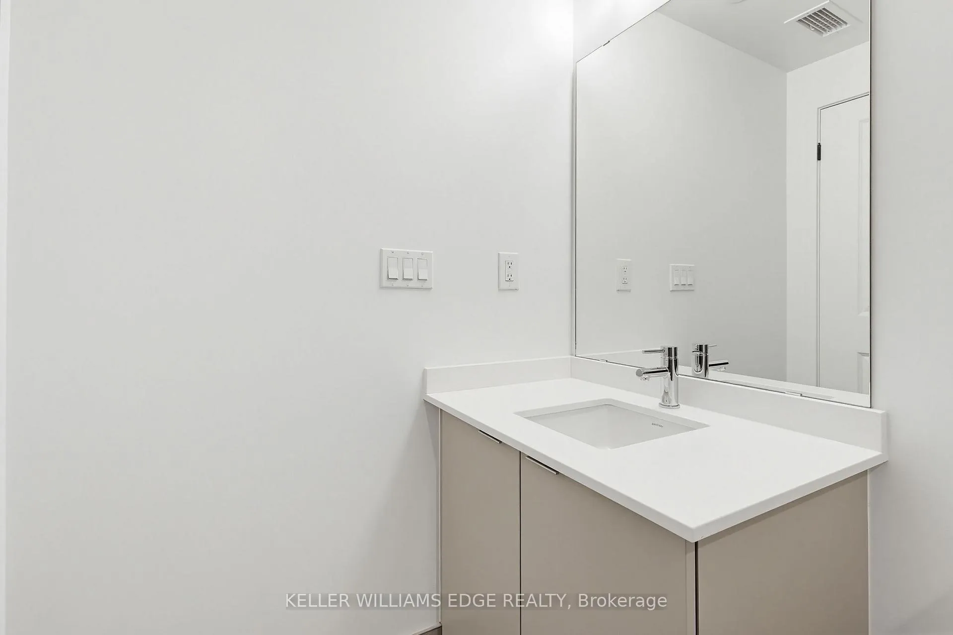 Photo 28 of Unit 1703, 2075 Lakeshore Road, Burlington, Brant — HOMEH