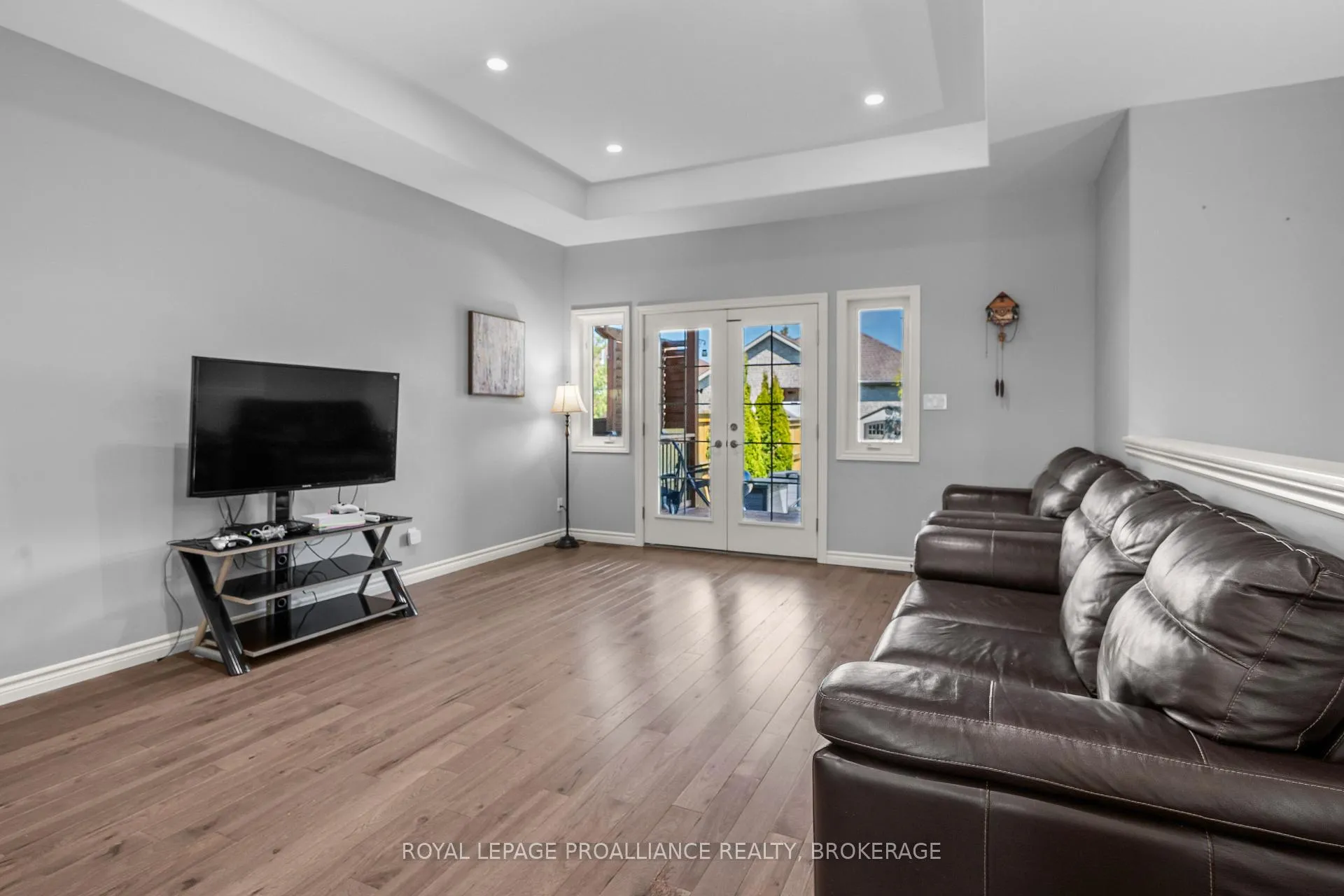 Photo 13 of 812 Augusta Drive, Kingston, City Northwest — HOMEH