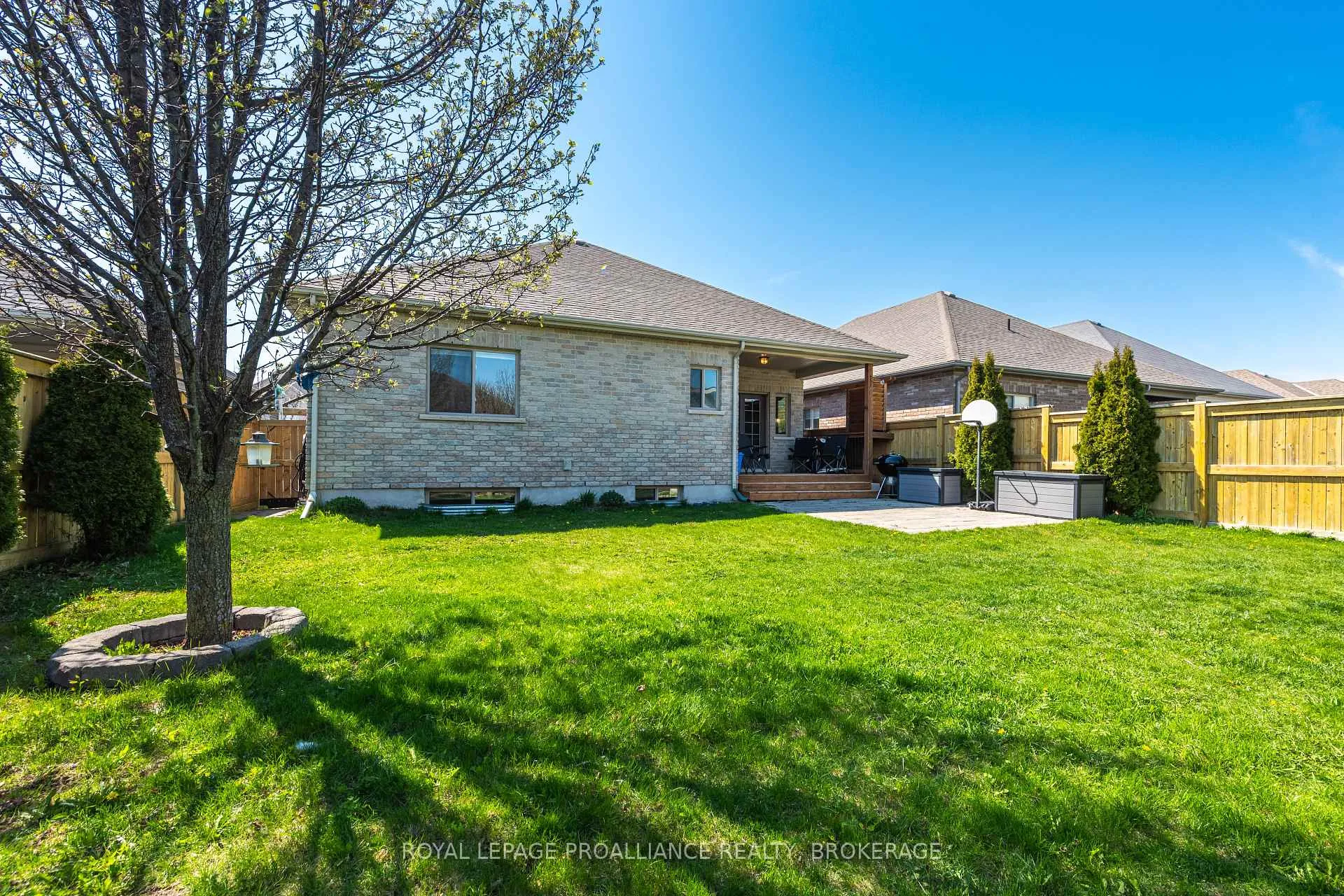 Photo 42 of 812 Augusta Drive, Kingston, City Northwest — HOMEH