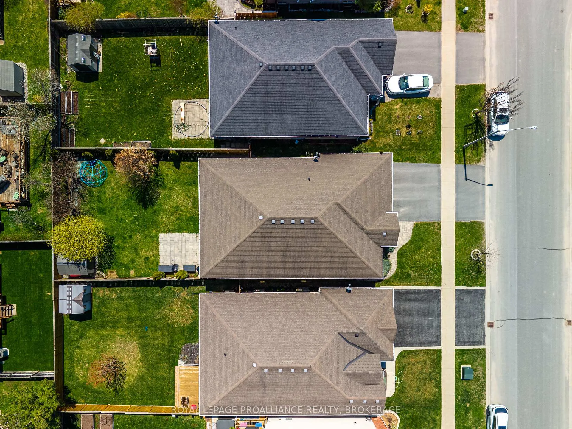 Photo 43 of 812 Augusta Drive, Kingston, City Northwest — HOMEH