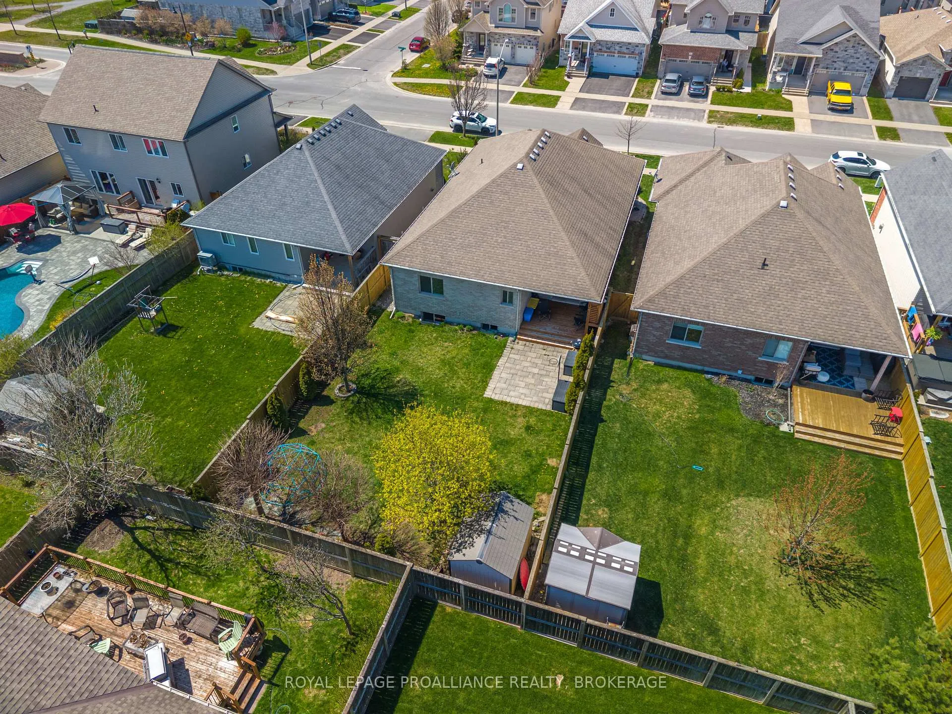 Photo 44 of 812 Augusta Drive, Kingston, City Northwest — HOMEH