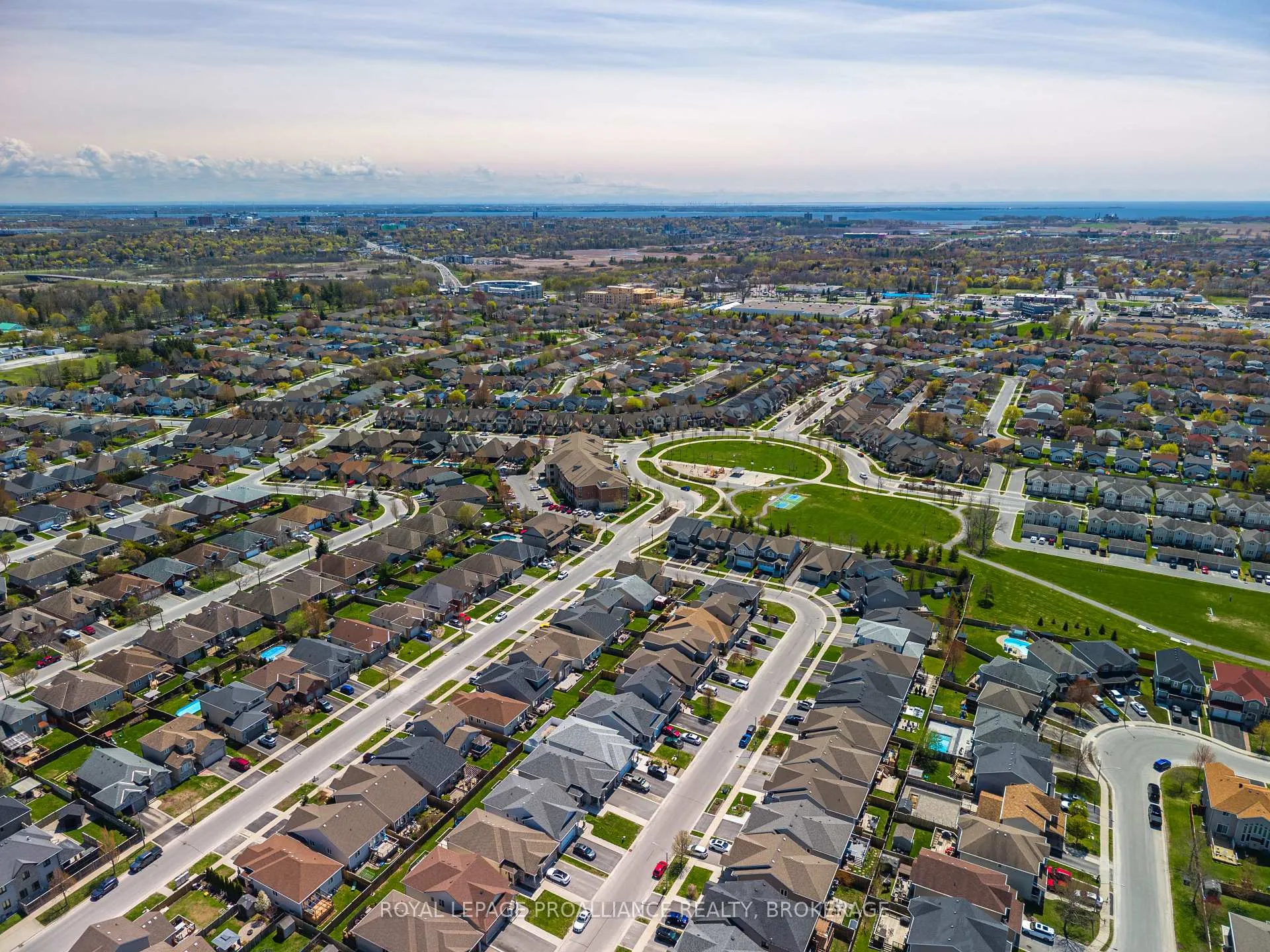 Photo 46 of 812 Augusta Drive, Kingston, City Northwest — HOMEH