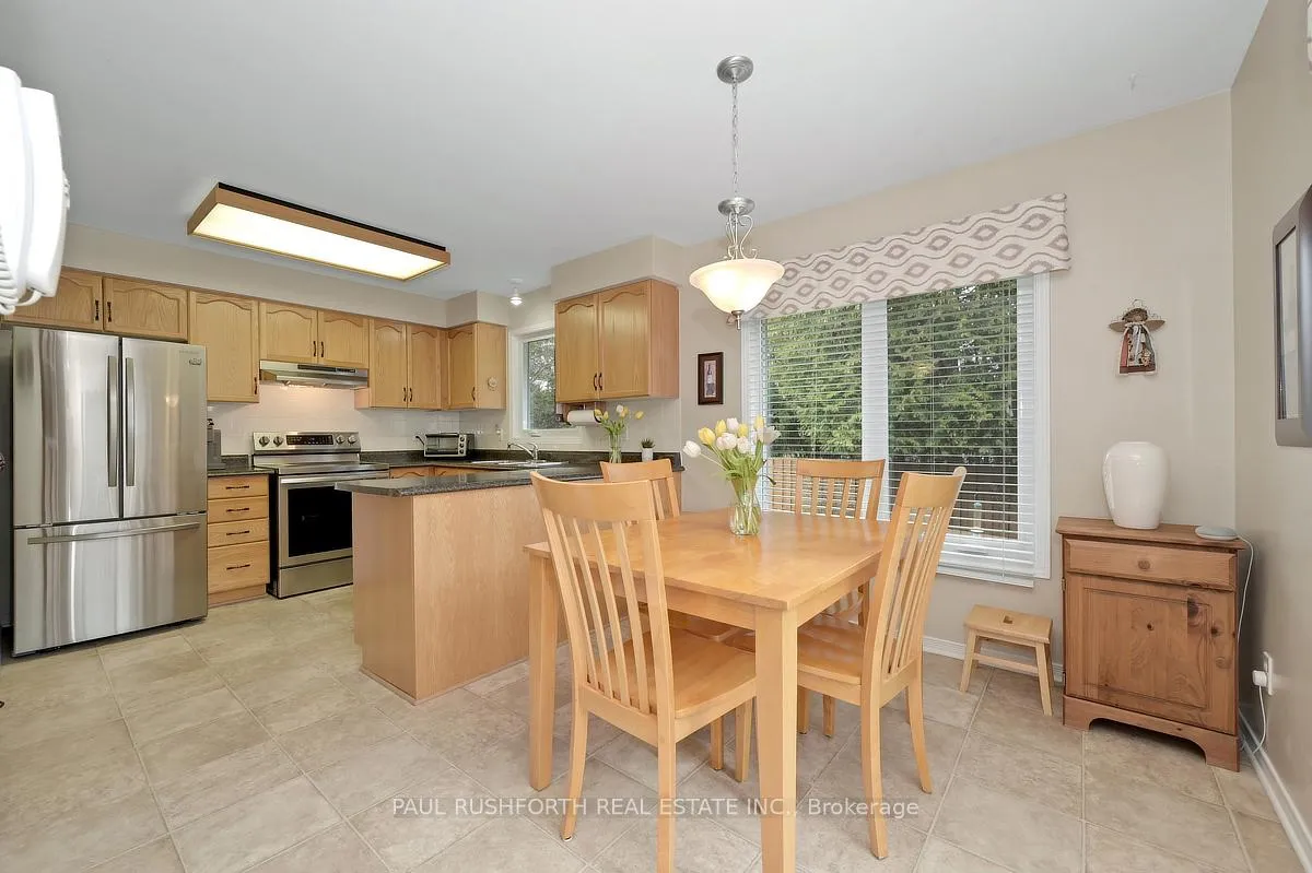 Photo 14 of 1377 Caravel Crescent, Ottawa, Bilberry Creek/Queenswood Heights — HOMEH